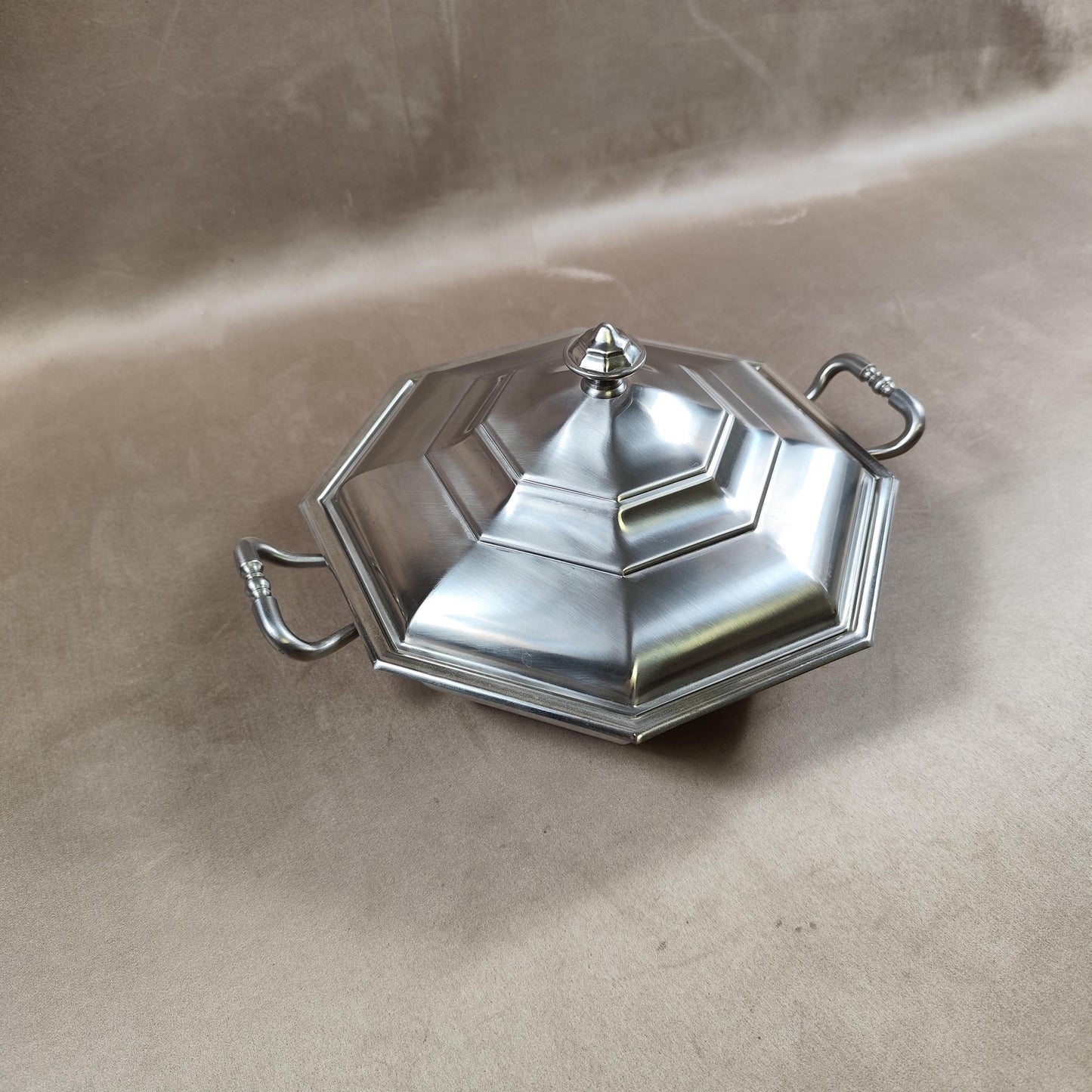 Soupière en acier inoxydable Jean Couzon Made in France Vintage 1970