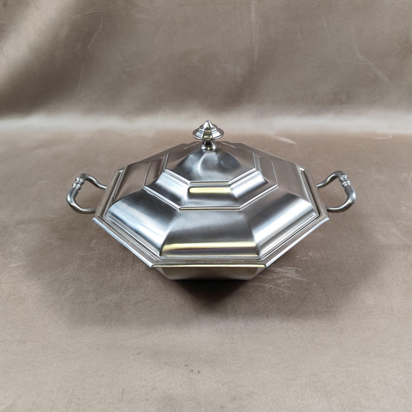 Soupière en acier inoxydable Jean Couzon Made in France Vintage 1970