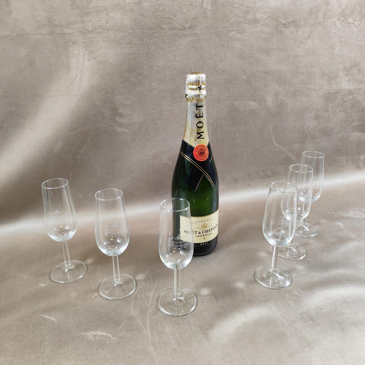 RARE Lot 6 flutes à champagne Moet et Chandon en cristal 250ème Anniversaire Made in France Vintage 1980