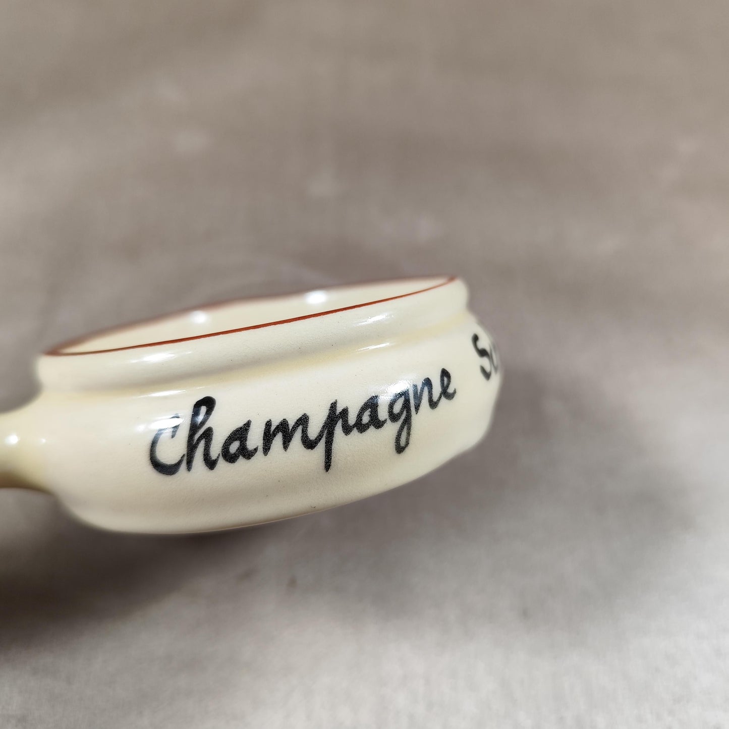 Caquelon décoratif Champagne Schlesser Fahrner Avize Décor fait main Made in France 1970