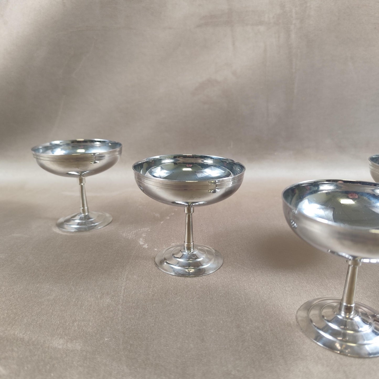 Lot de 5 Coupes à Glace en Inox Made in France Vintage 1980
