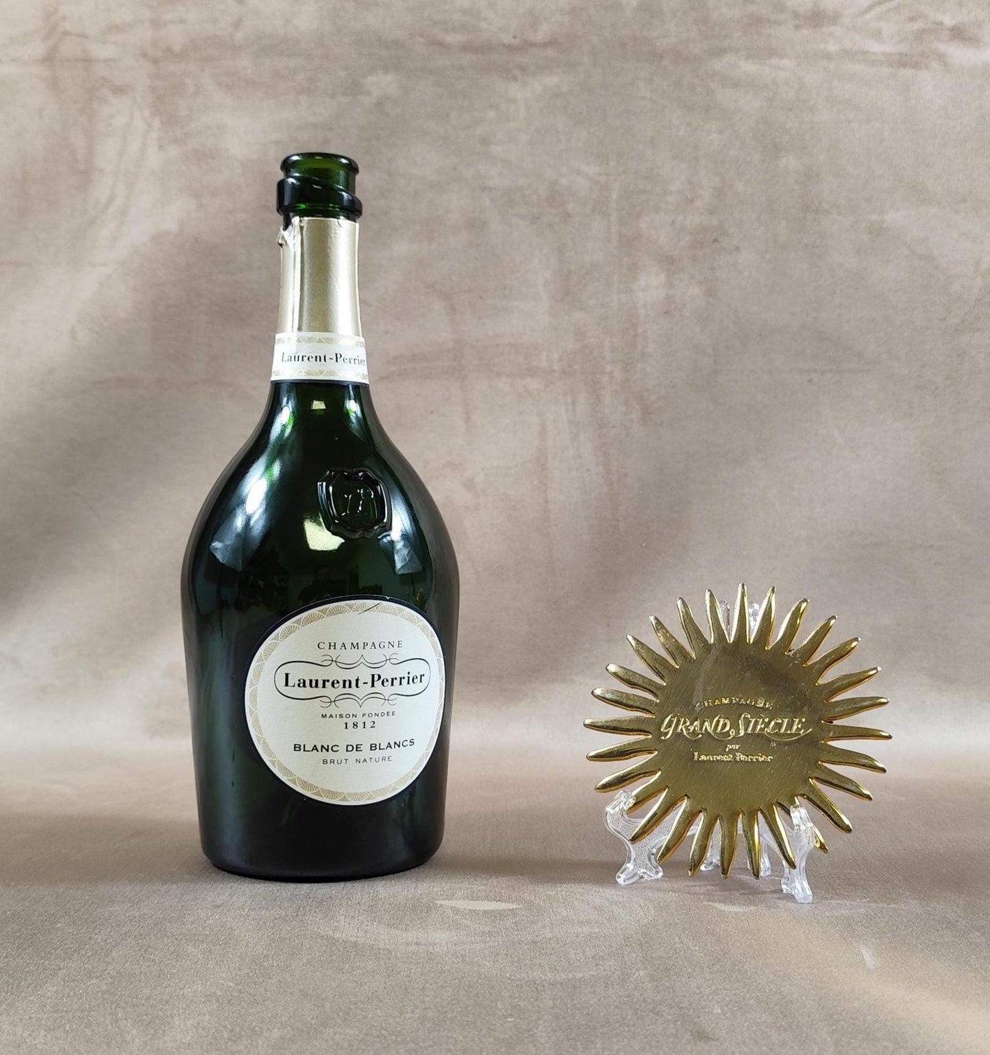 Aimant Magnet Champagne Laurent-Perrier Cuvée Grand Siècle en Métal Made in France Vintage 1980
