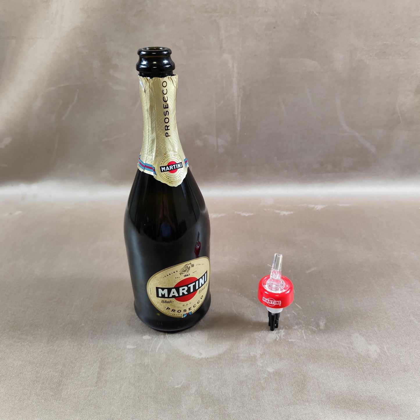 Bouchon de bouteille Martini en plastique Made in France Vintage 1980