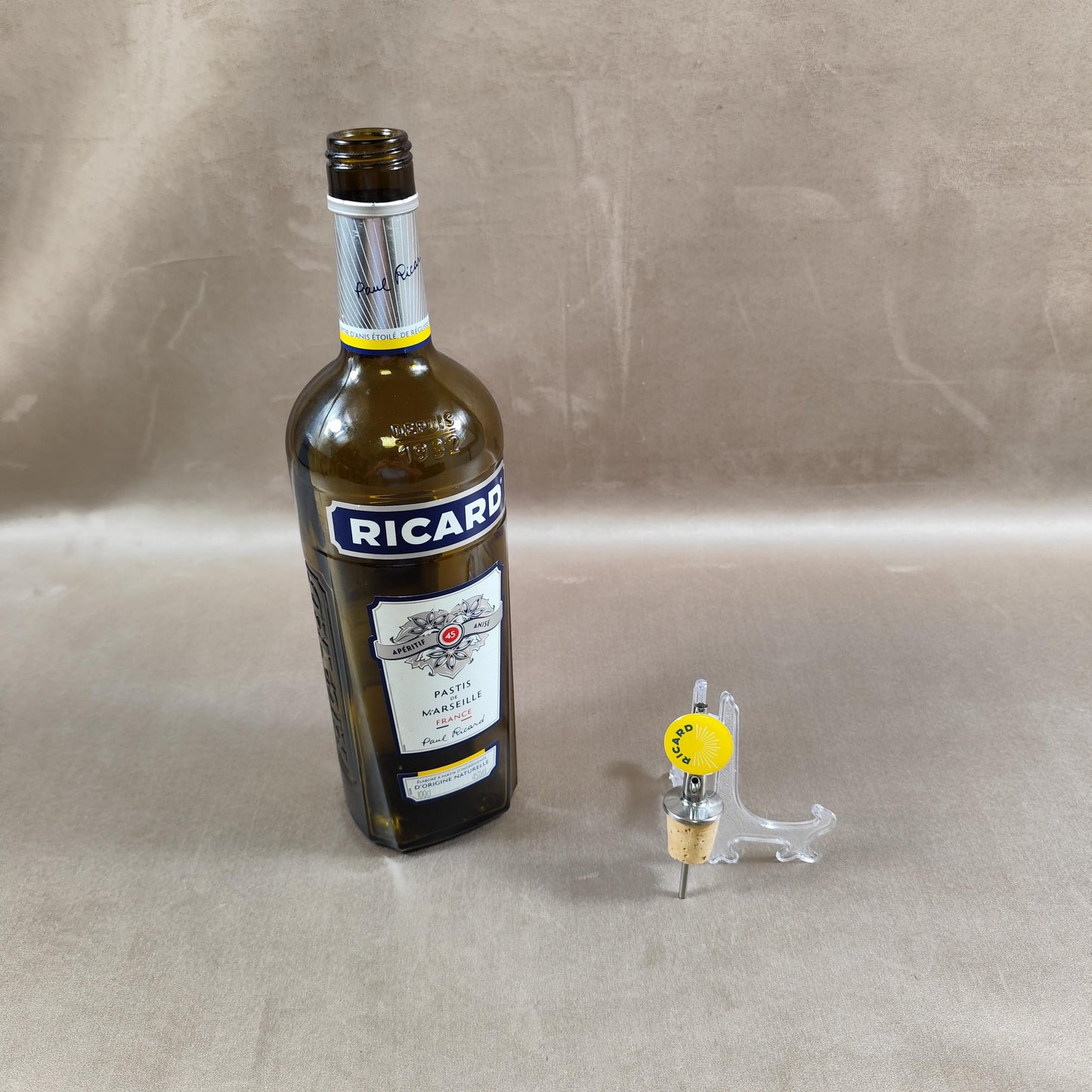 Bouchon de bouteille Ricard en plastique et métal Made in France Vintage 1980