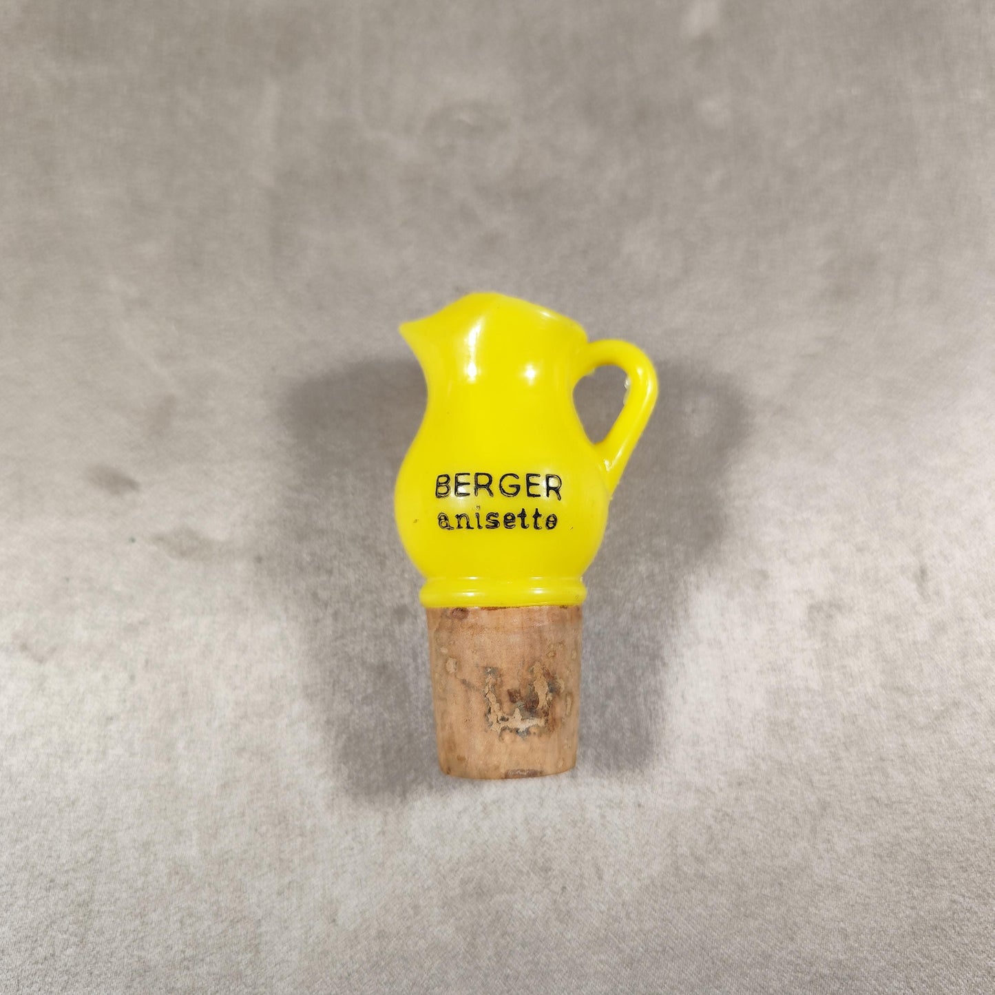 Bouchon de bouteille Berger Anisette en plastique Made in France Vintage 1980
