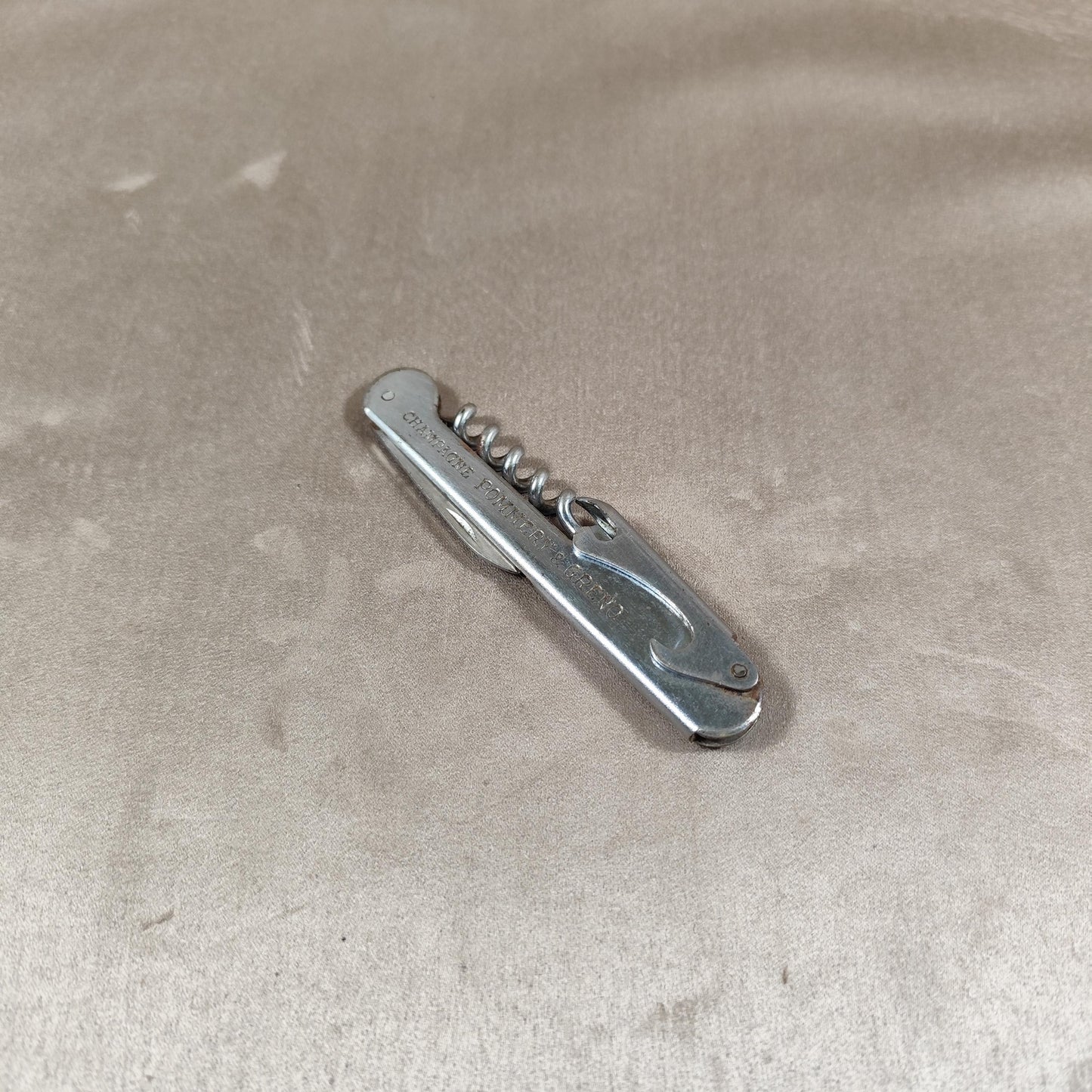 Décapsuleur, Tire-bouchon Champagne Pommery en métal Made in France Vintage 1970