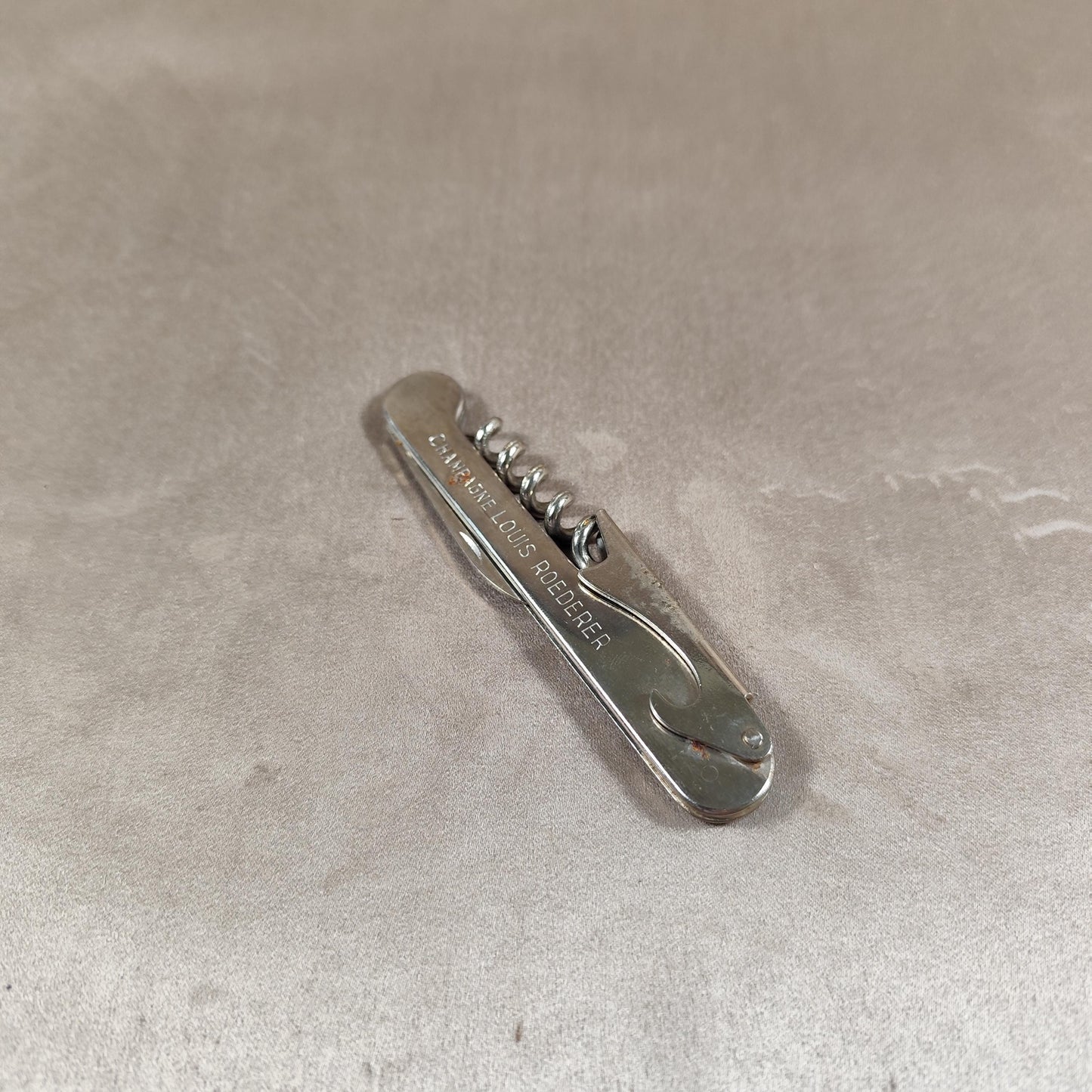 Décapsuleur, Tire-bouchon Champagne Louis Roederer en acier Made in France Vintage 1970
