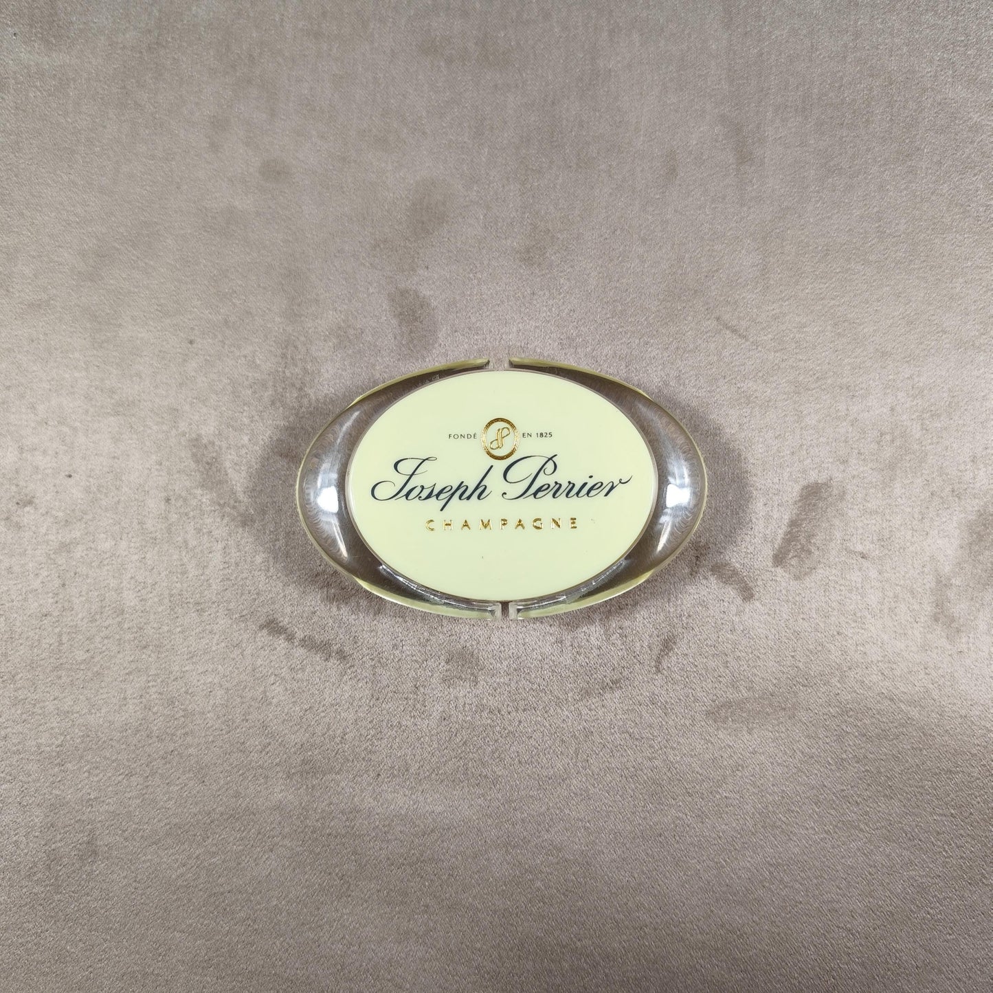 Bouchon stoppeur en plastique pour bouteille de Champagne Joseph Perrier Made in France Vintage 1990