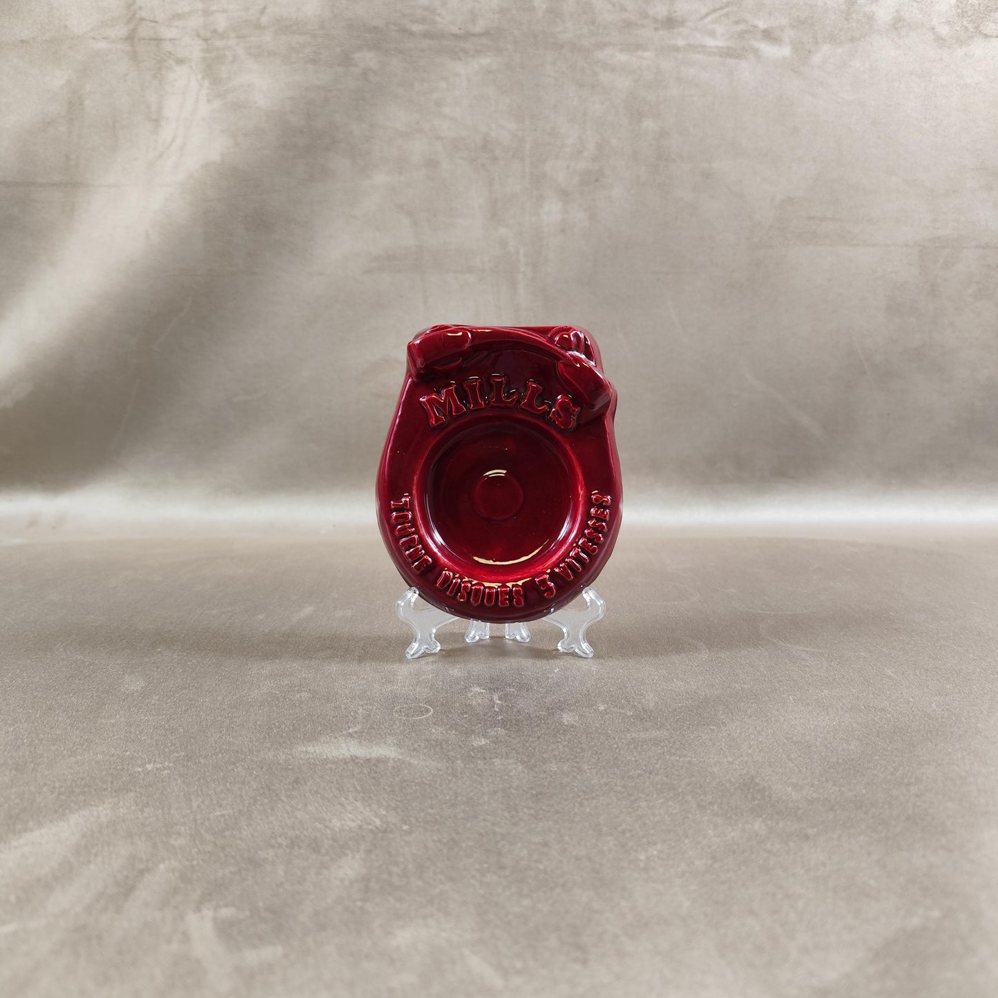 Cendrier en forme de tourne disque Mills Made in France Vintage 1980