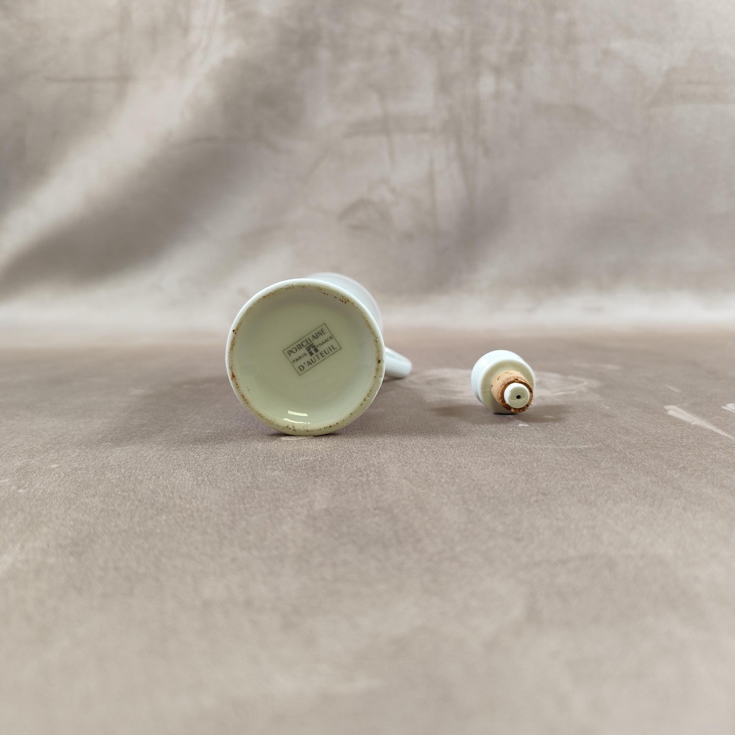 Bouteille pour l'huile Porcelaine d'Auteuil ligne Bistrot Made in France Vintage 1980