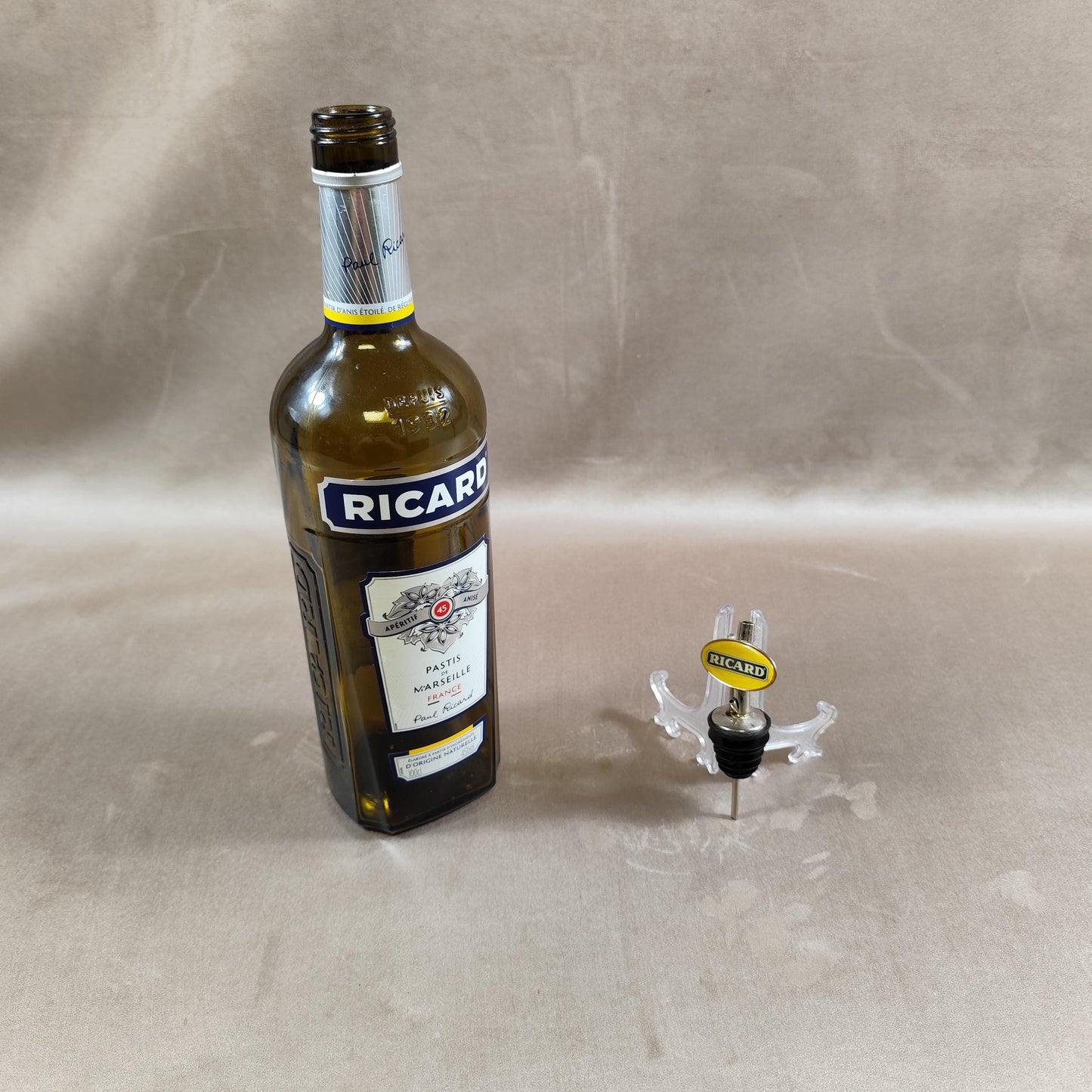 Bouchon de bouteille Ricard en plastique et métal Made in France Vintage 1980
