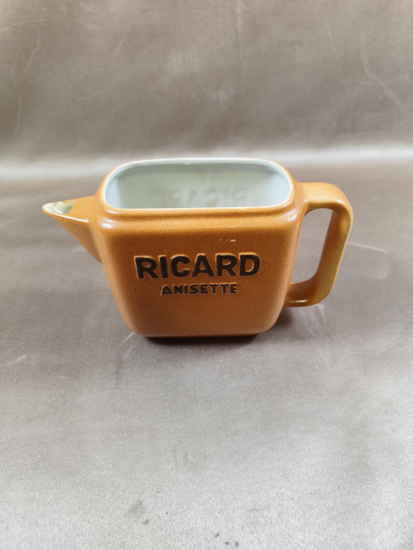 Pichet Ricard en céramique marron Made in France Vintage 1970
