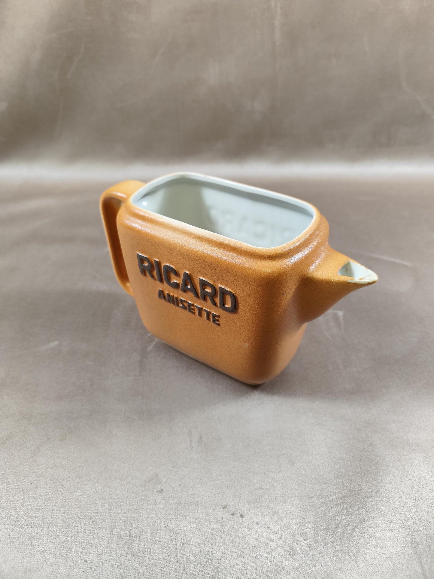 Pichet Ricard en céramique marron Made in France Vintage 1970