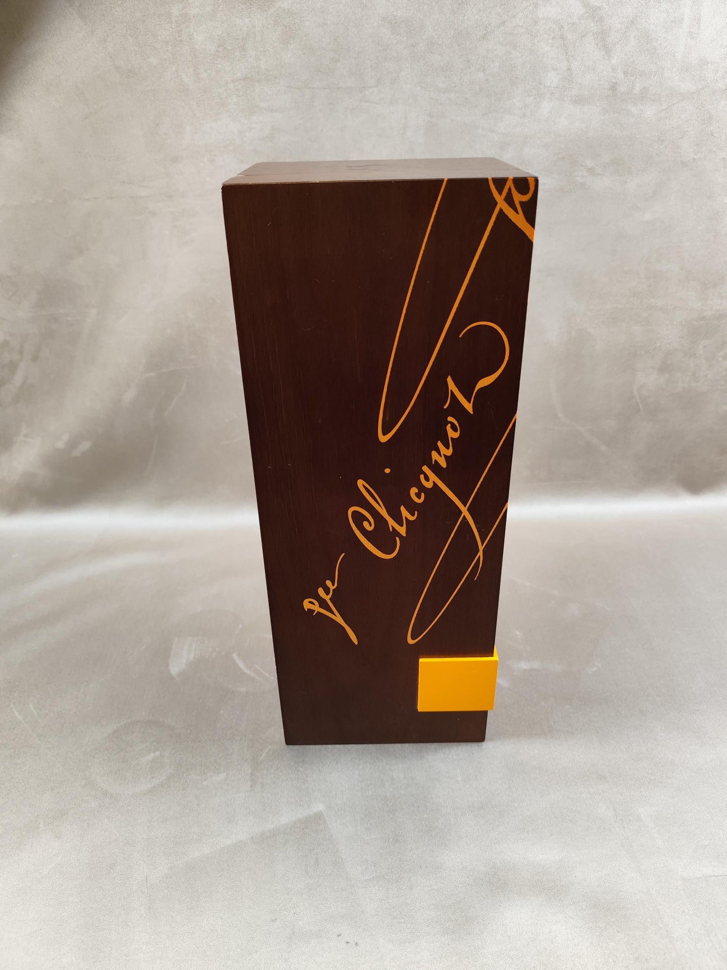 Caisse en bois pour Magnum Champagne Veuve Clicquot Made in France Vintage 1980