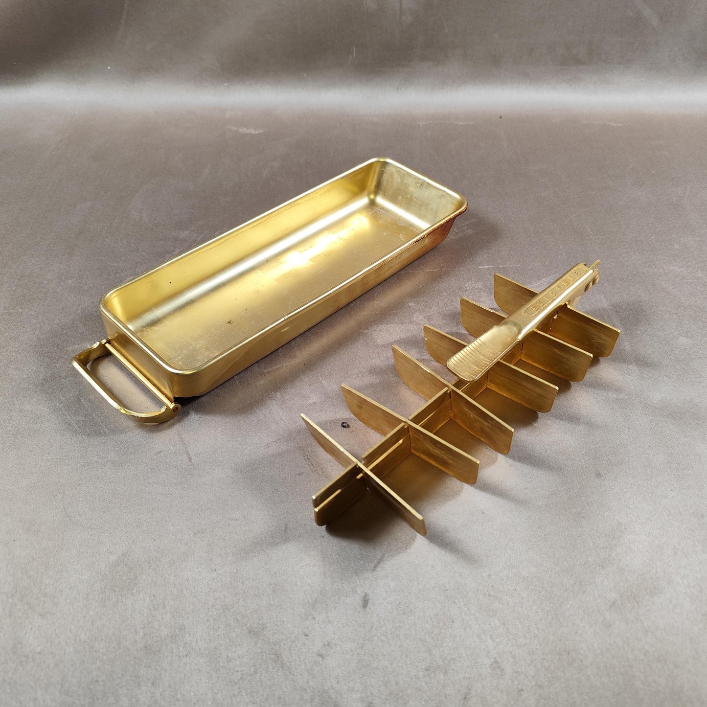 Bac à glaçons QUICKUBE en alu doré Made in France Vintage 1970