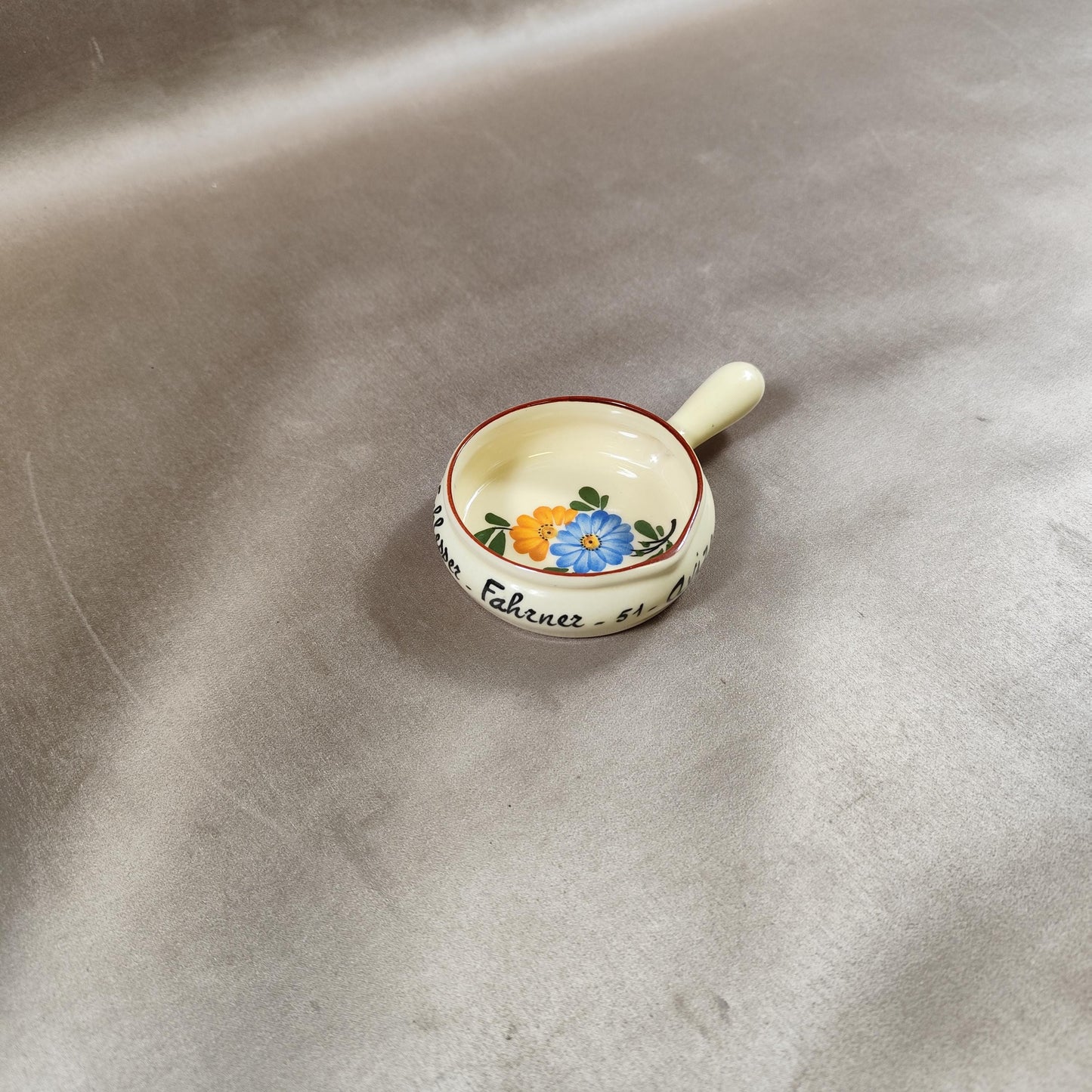 Caquelon décoratif Champagne Schlesser Fahrner Avize Décor fait main Made in France 1970