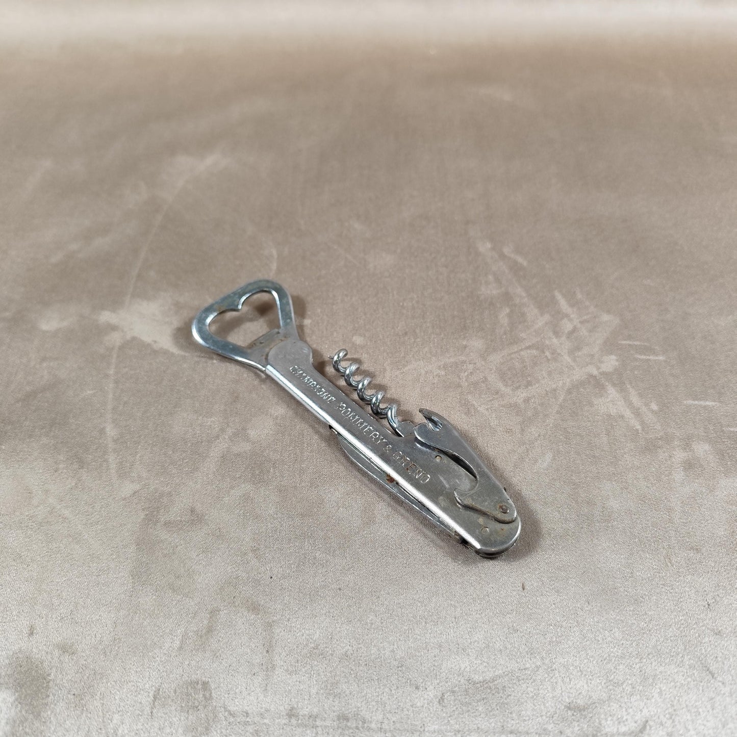 Décapsuleur, Tire-bouchon Champagne Pommery en métal Made in France Vintage 1970