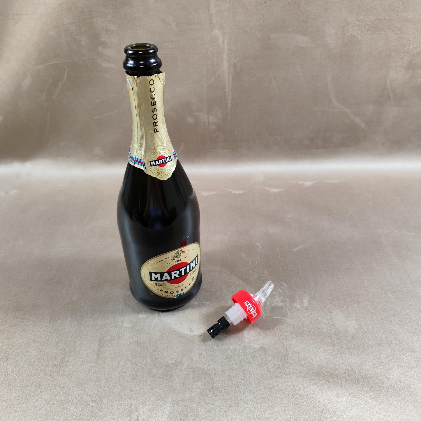 Bouchon de bouteille Martini en plastique Made in France Vintage 1980