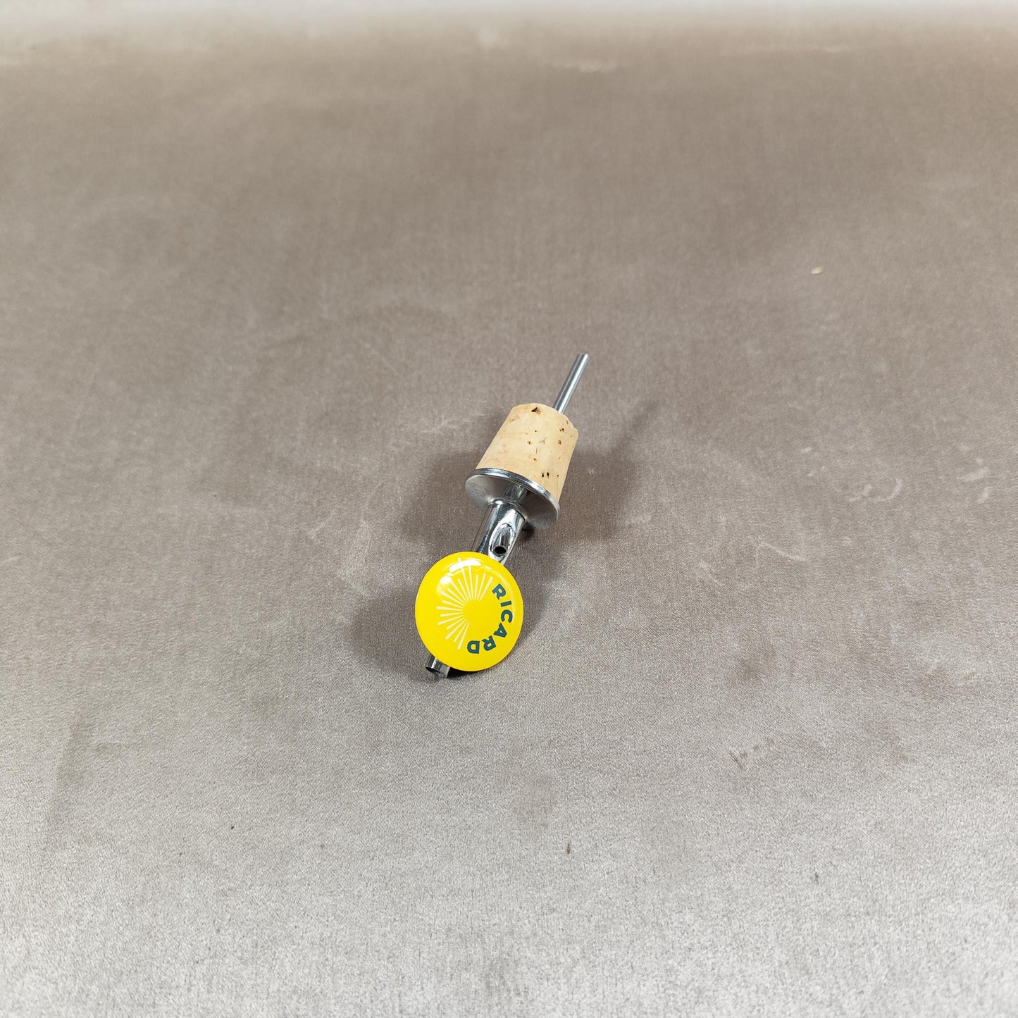 Bouchon de bouteille Ricard en plastique et métal Made in France Vintage 1980