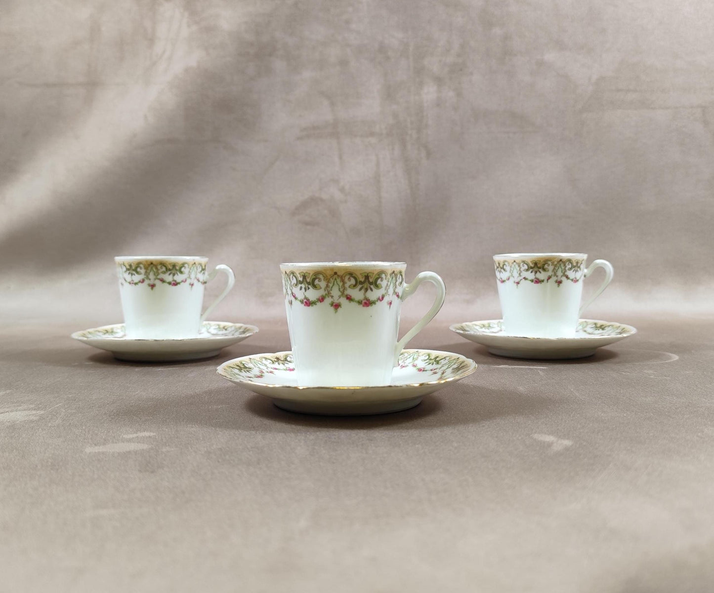 Lot de 3 tasses à café des galeries Rémoises en Porcelaine de Limoges Made in France Vintage 1970
