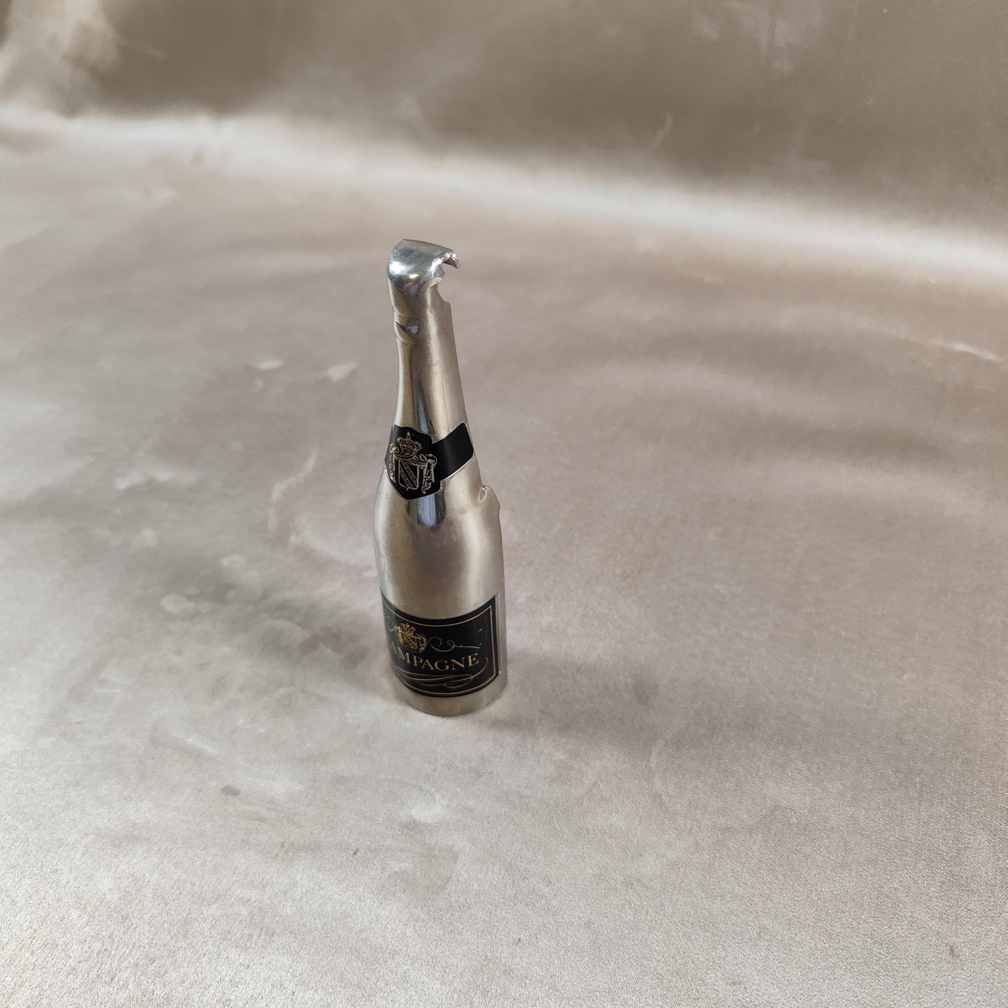 Décapsuleur, Ouvre bouteille Champagne en métal Made in France Vintage 1980