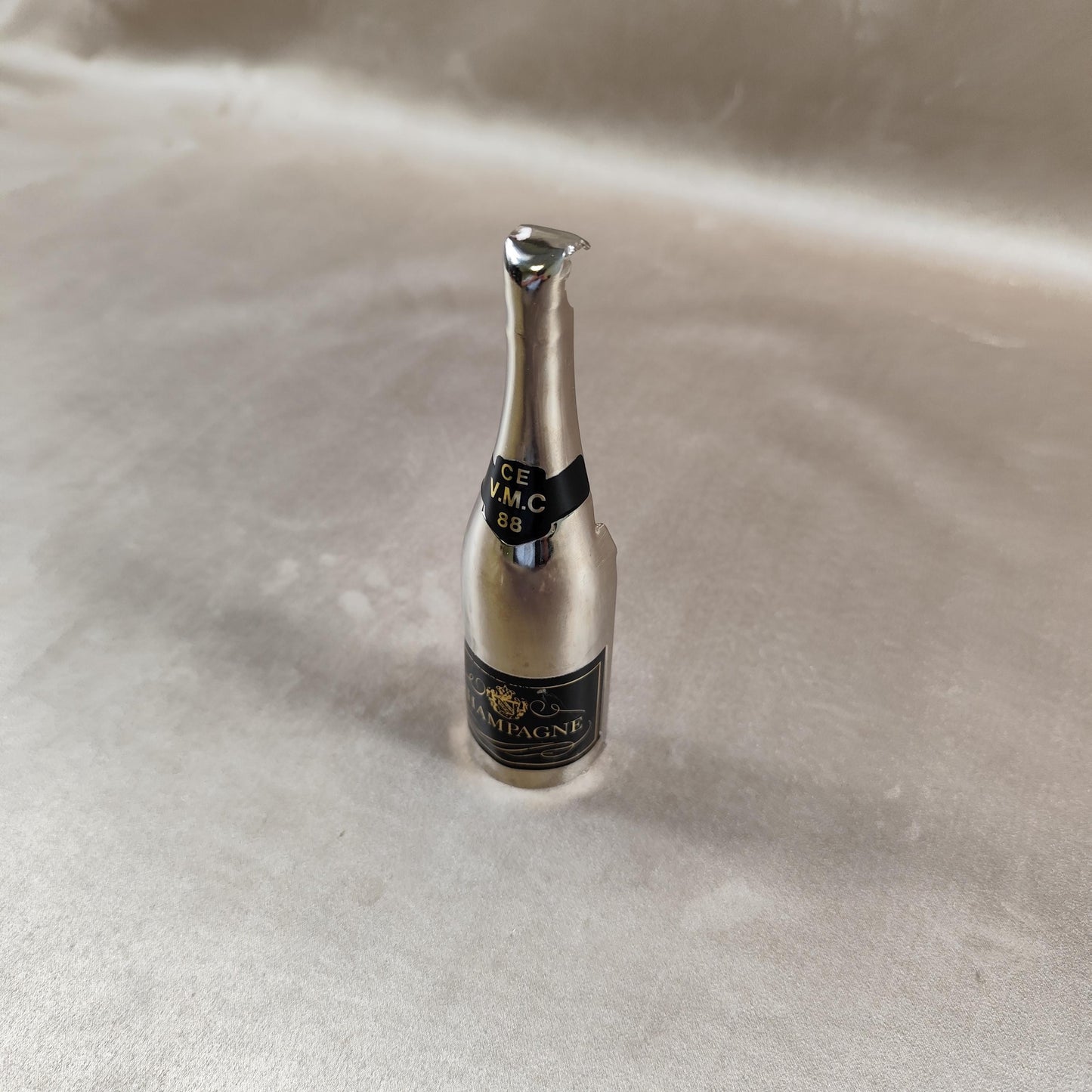 Décapsuleur, Ouvre bouteille Champagne en métal Made in France Vintage 1980