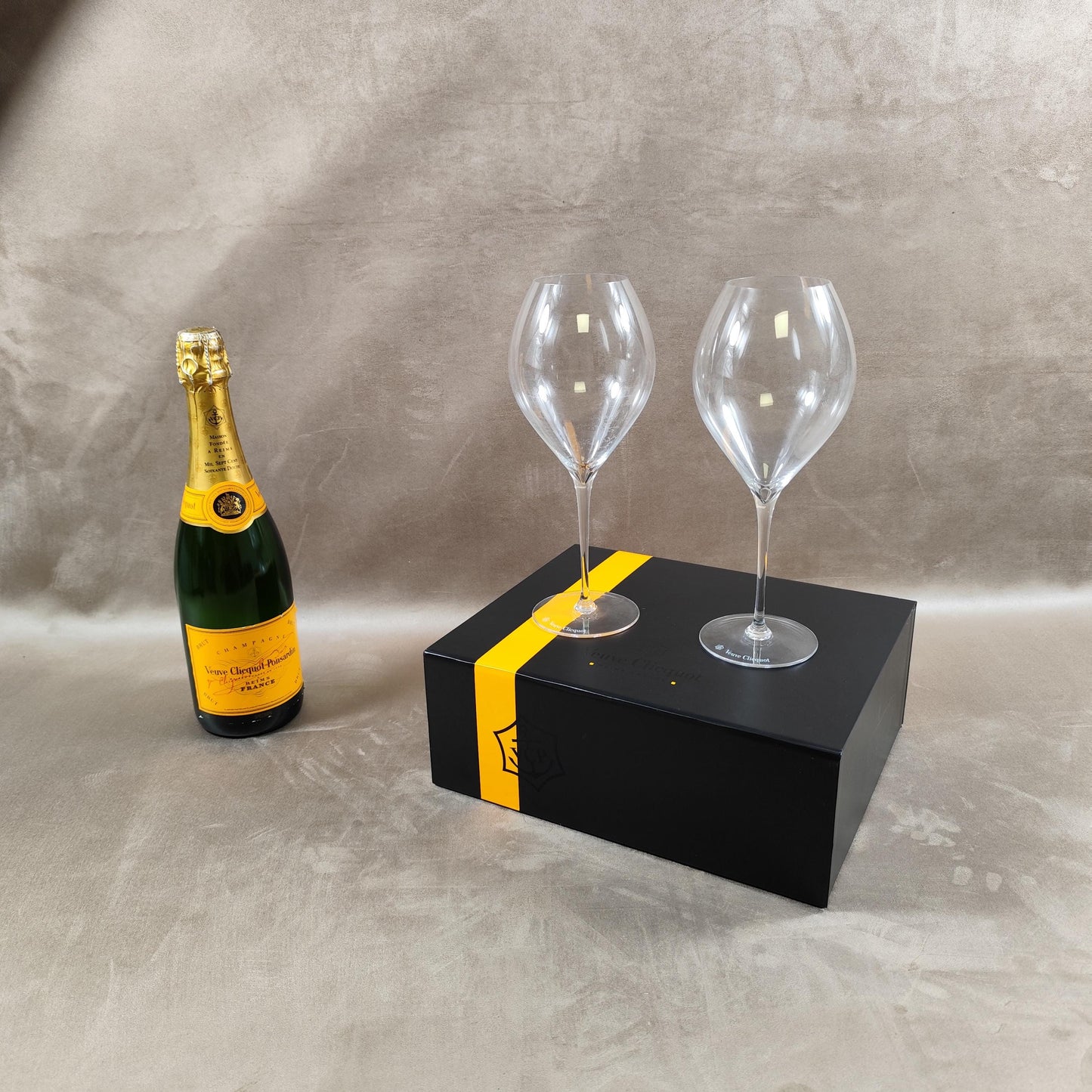 Coffret de 2 Flûtes Veuve Clicquot Ponsardin en cristal Made in France Vintage 1990