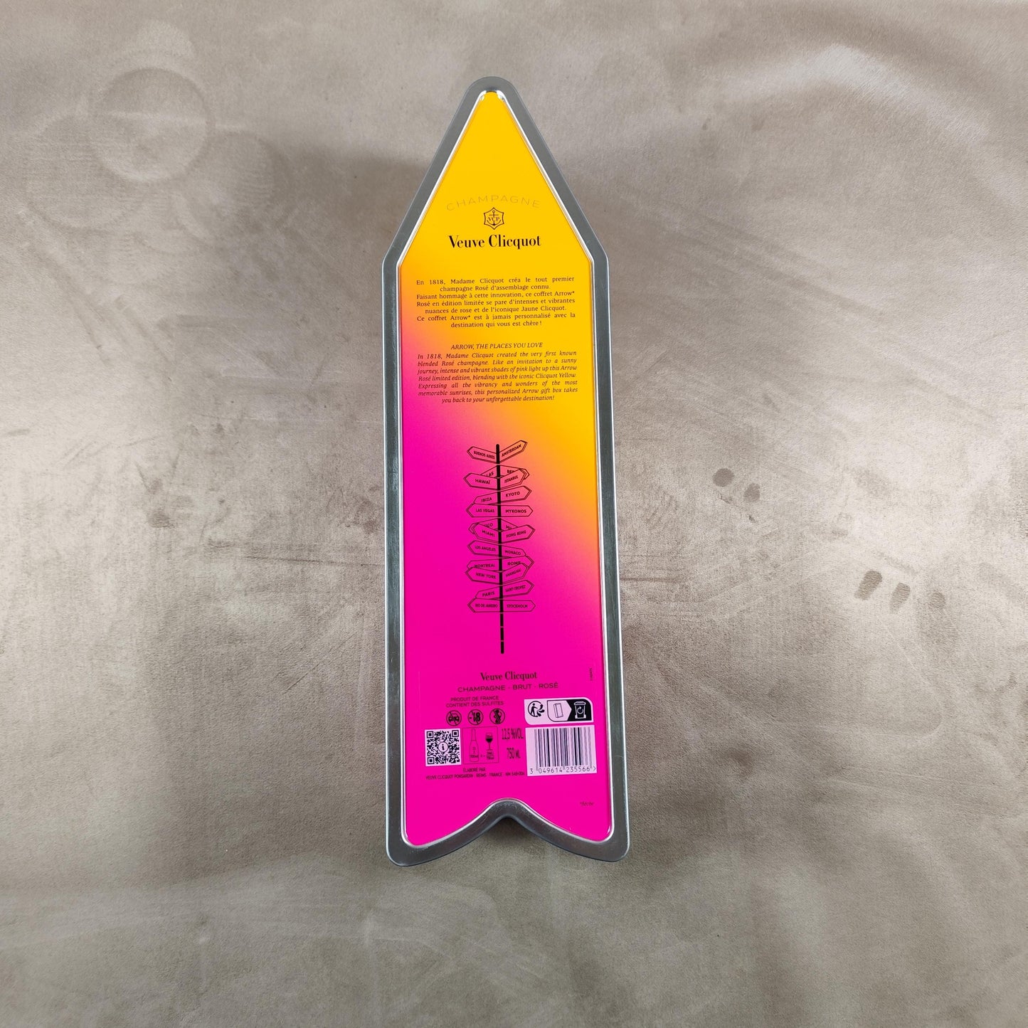 RARE Veuve Clicquot boite en métal "Follow Your Sun" panneau flèche PROVINCE of MODENA Made in France Vintage 1990