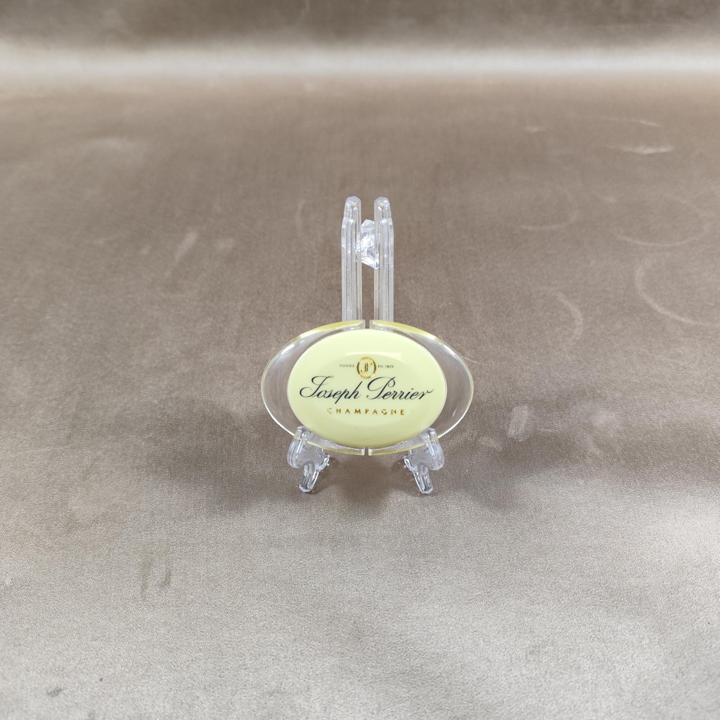 Bouchon stoppeur en plastique pour bouteille de Champagne Joseph Perrier Made in France Vintage 1990