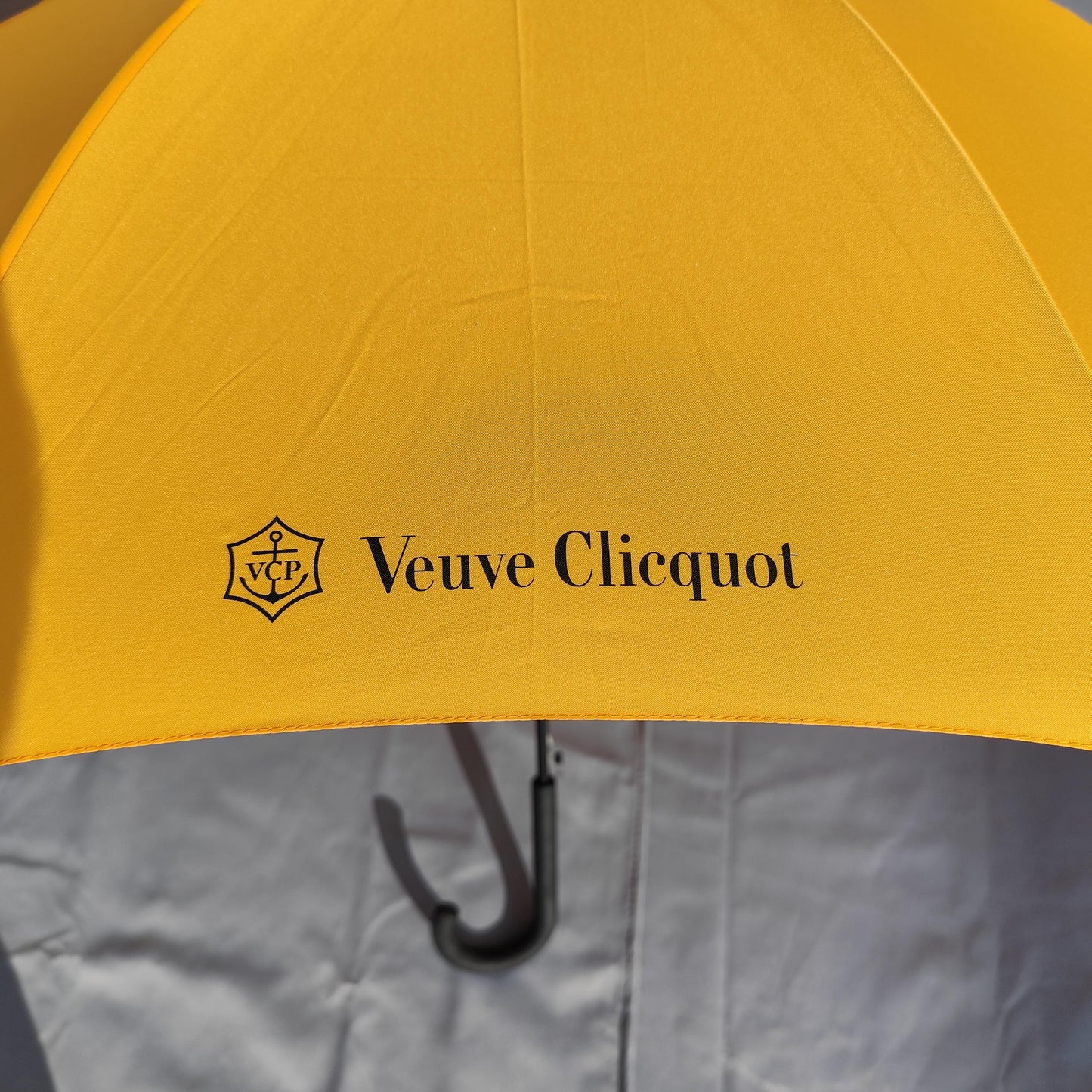 RARE Parapluie Champagne Veuve Clicquot Ponsardin Made in France Vintage 1990