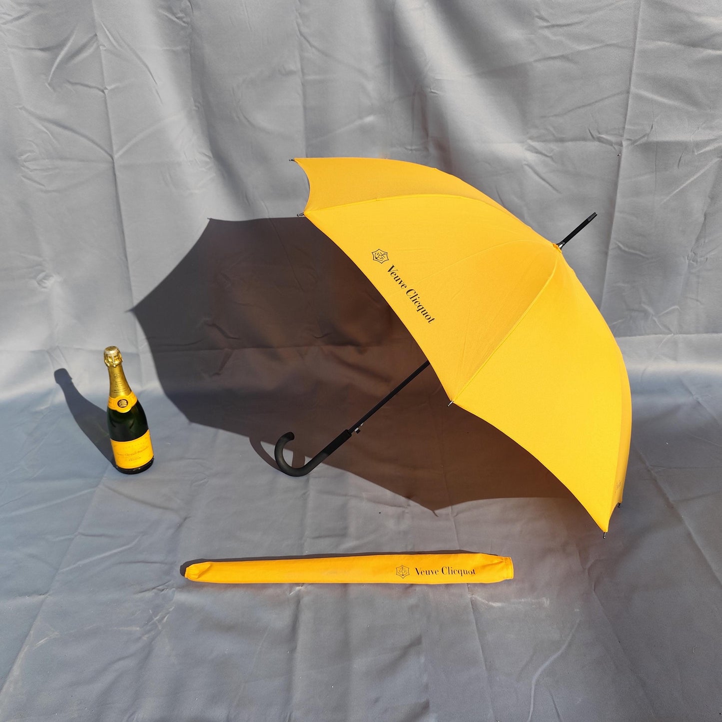 RARE Parapluie Champagne Veuve Clicquot Ponsardin Made in France Vintage 1990