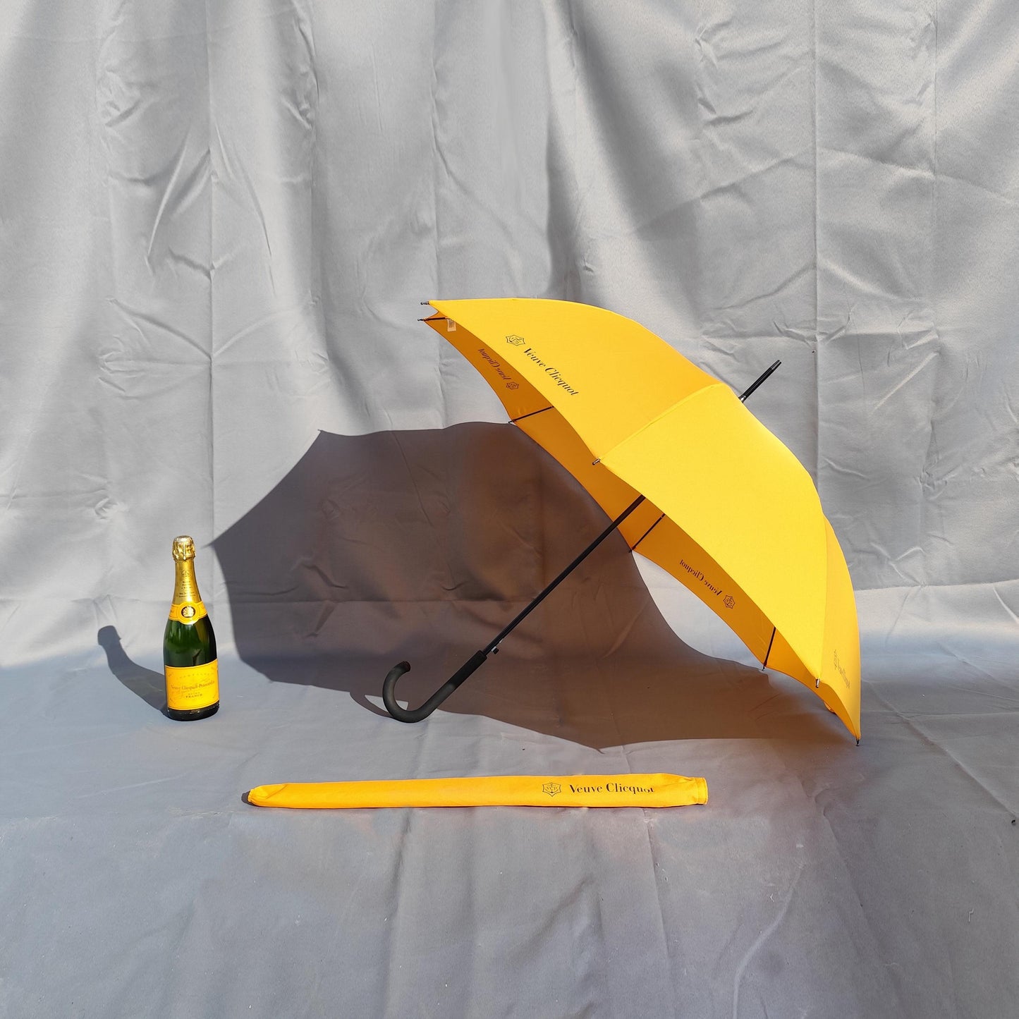 RARE Parapluie Champagne Veuve Clicquot Ponsardin Made in France Vintage 1990