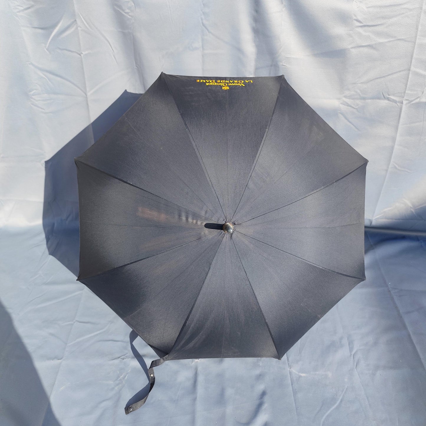 RARE Parapluie Champagne Veuve Clicquot Grande Dame Made in France Vintage 1990