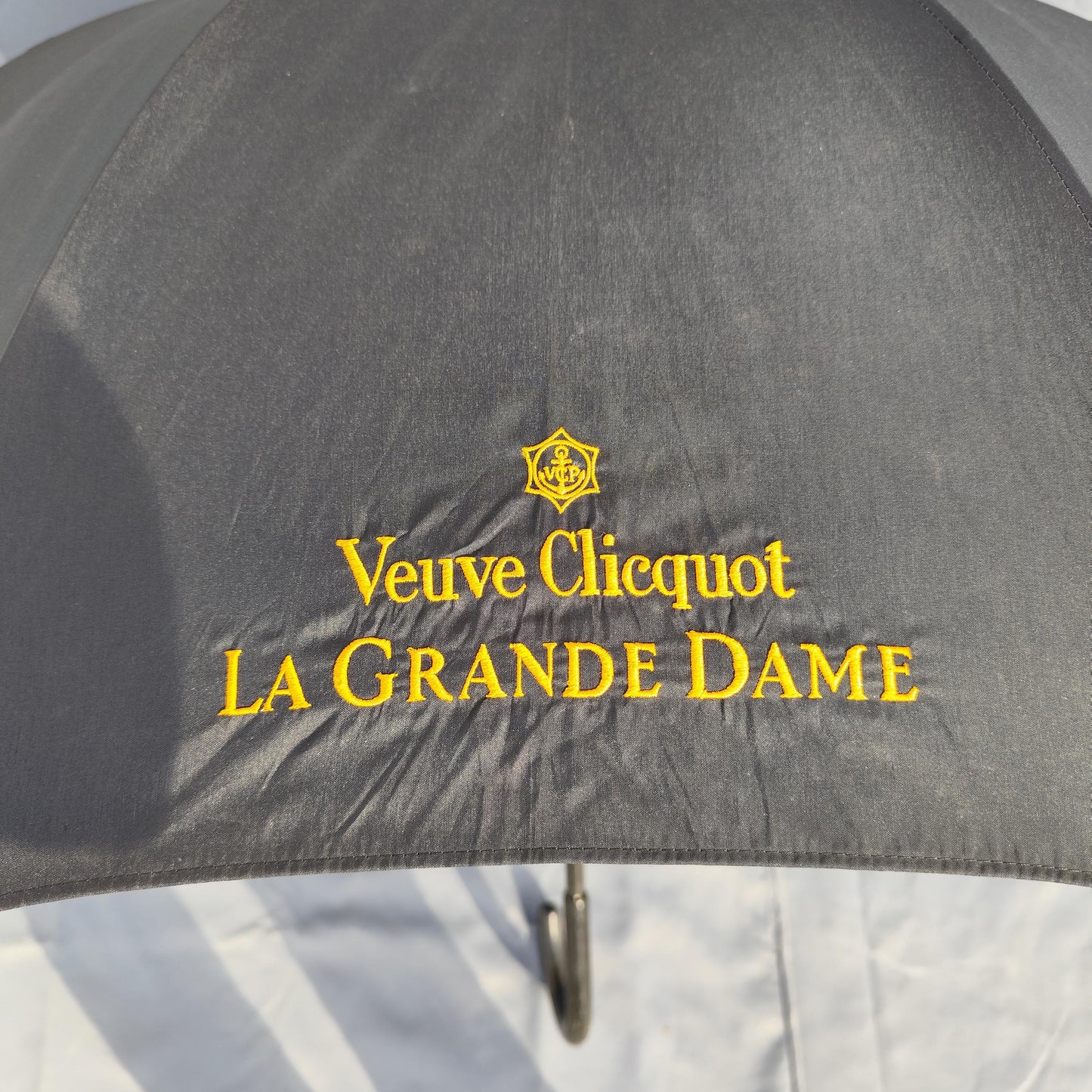 RARE Parapluie Champagne Veuve Clicquot Grande Dame Made in France Vintage 1990