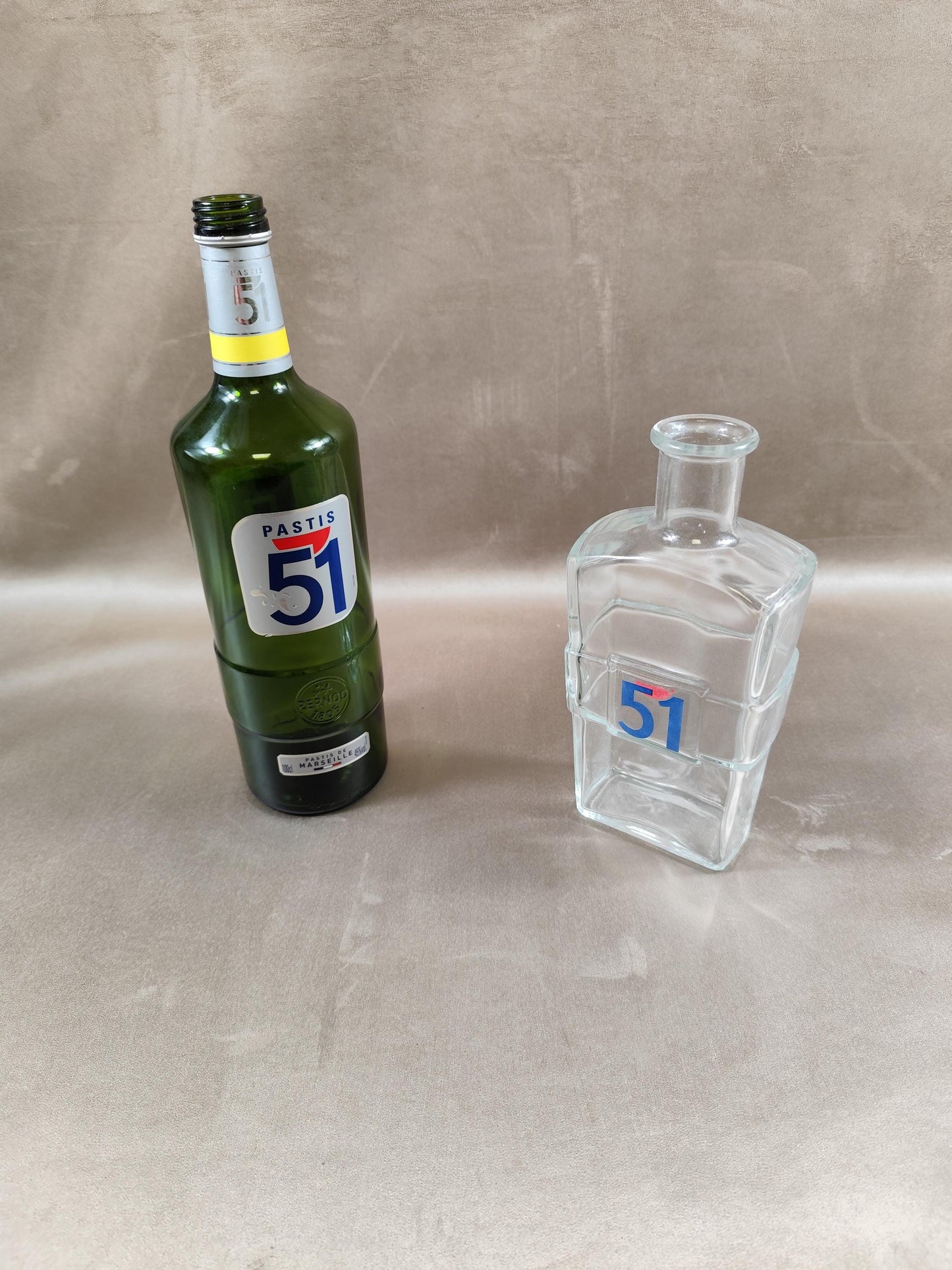 Pichet à eau Pastis 51 en verre Made in France Vintage 1970