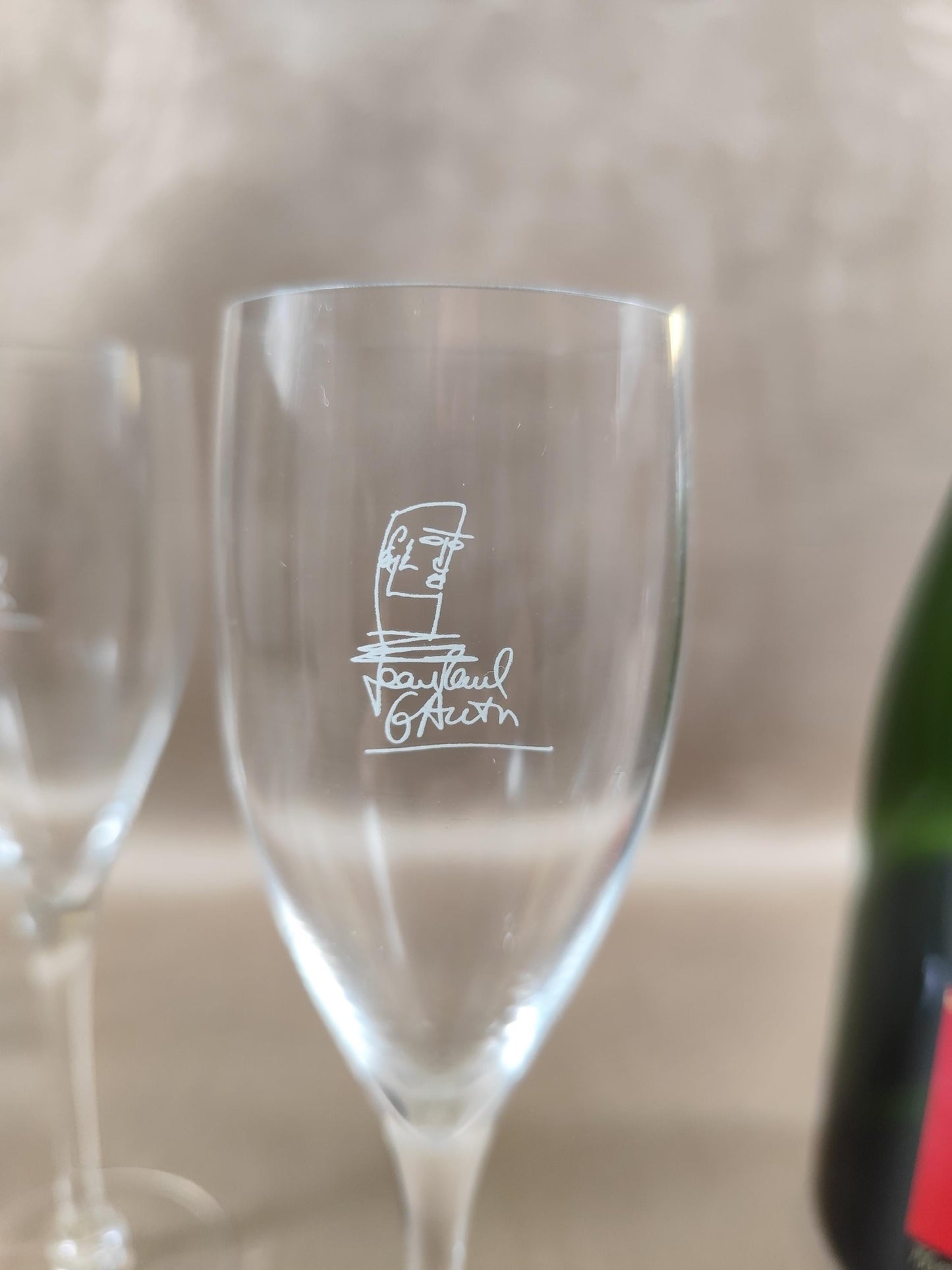 Lot de 6 flûtes à Champagne Piper-Heidsieck par Jean Paul Gaultier en cristal Made in France Vintage 1990