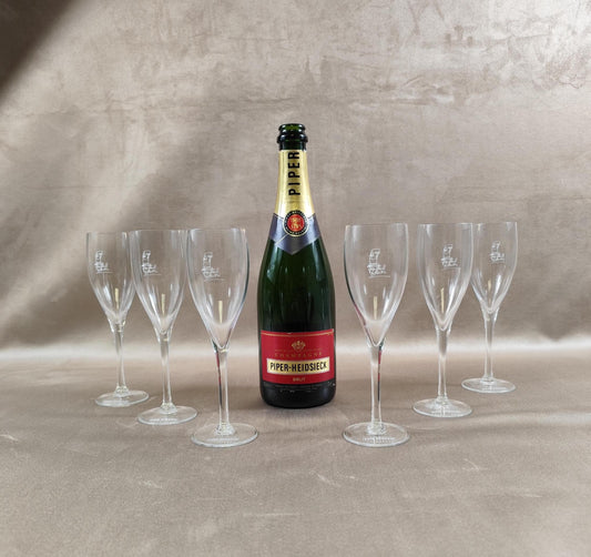 Lot de 6 flûtes à Champagne Piper-Heidsieck par Jean Paul Gaultier en cristal Made in France Vintage 1990