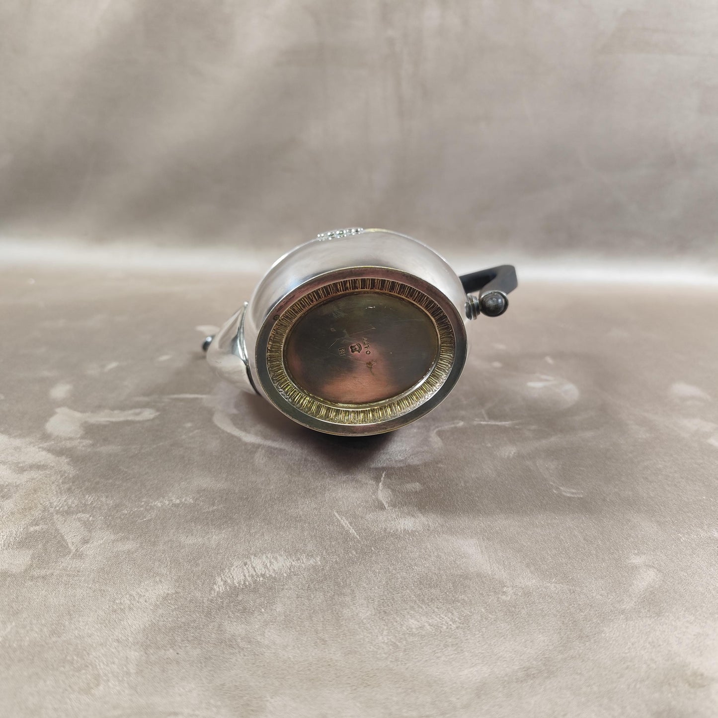 Cafetière verseuse en métal argenté Christofle Gallia modèle Vendome Made in France 1900