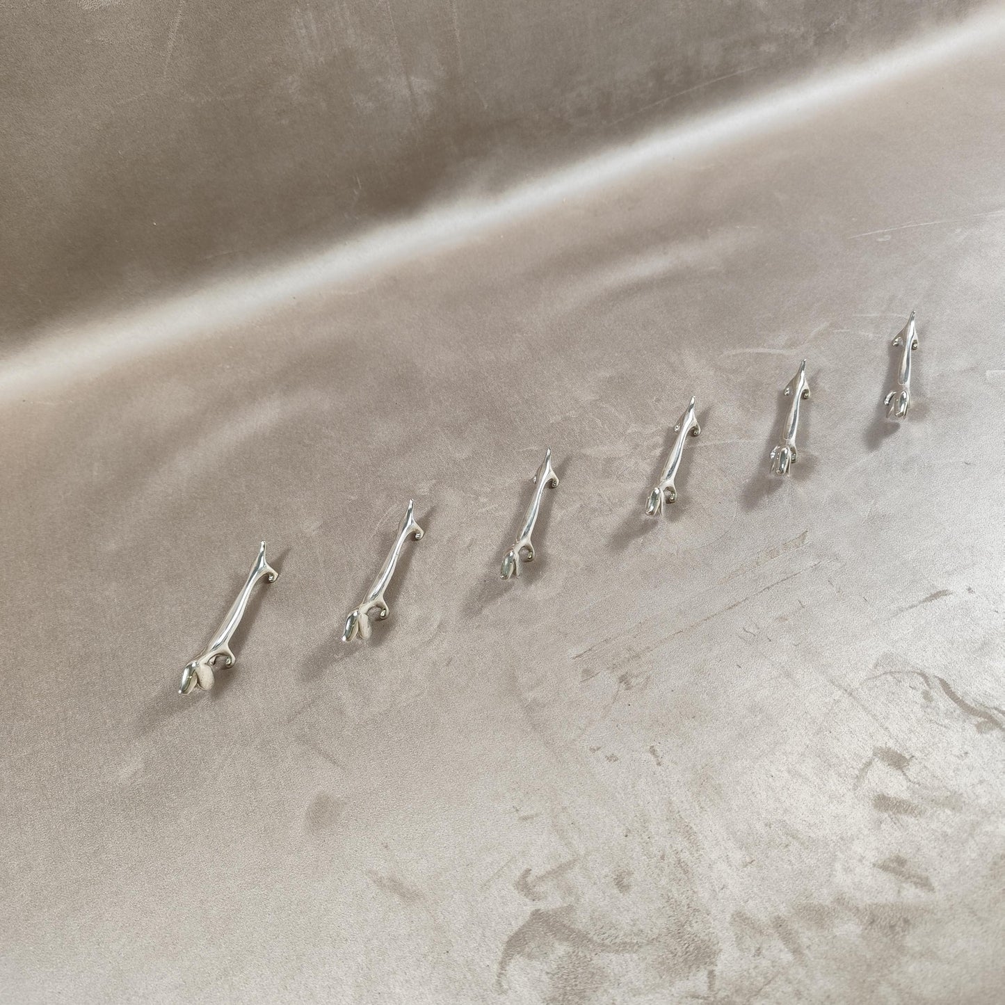 Lot de 6 porte-couteaux en Métal Argenté en forme de Chien Made in France Vintage 1980