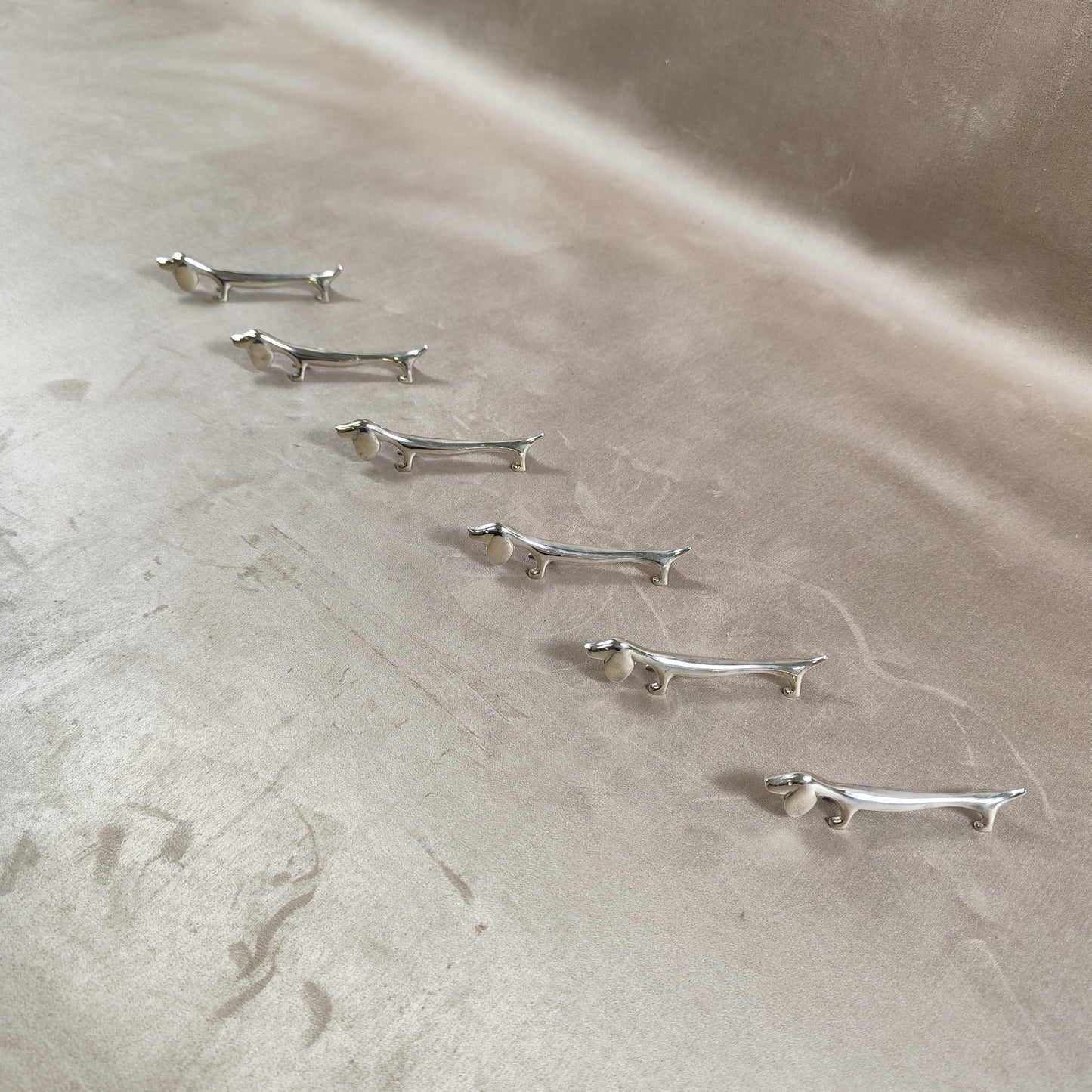 Lot de 6 porte-couteaux en Métal Argenté en forme de Chien Made in France Vintage 1980