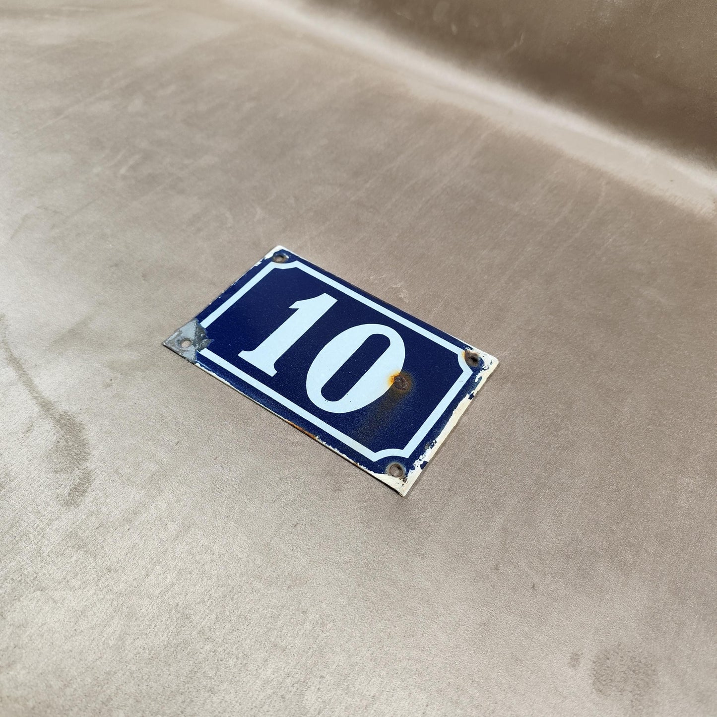 RARE Plaque de rue de ville Française Numéro 10 en tôle émaillée bleue Made in France Vintage 1900