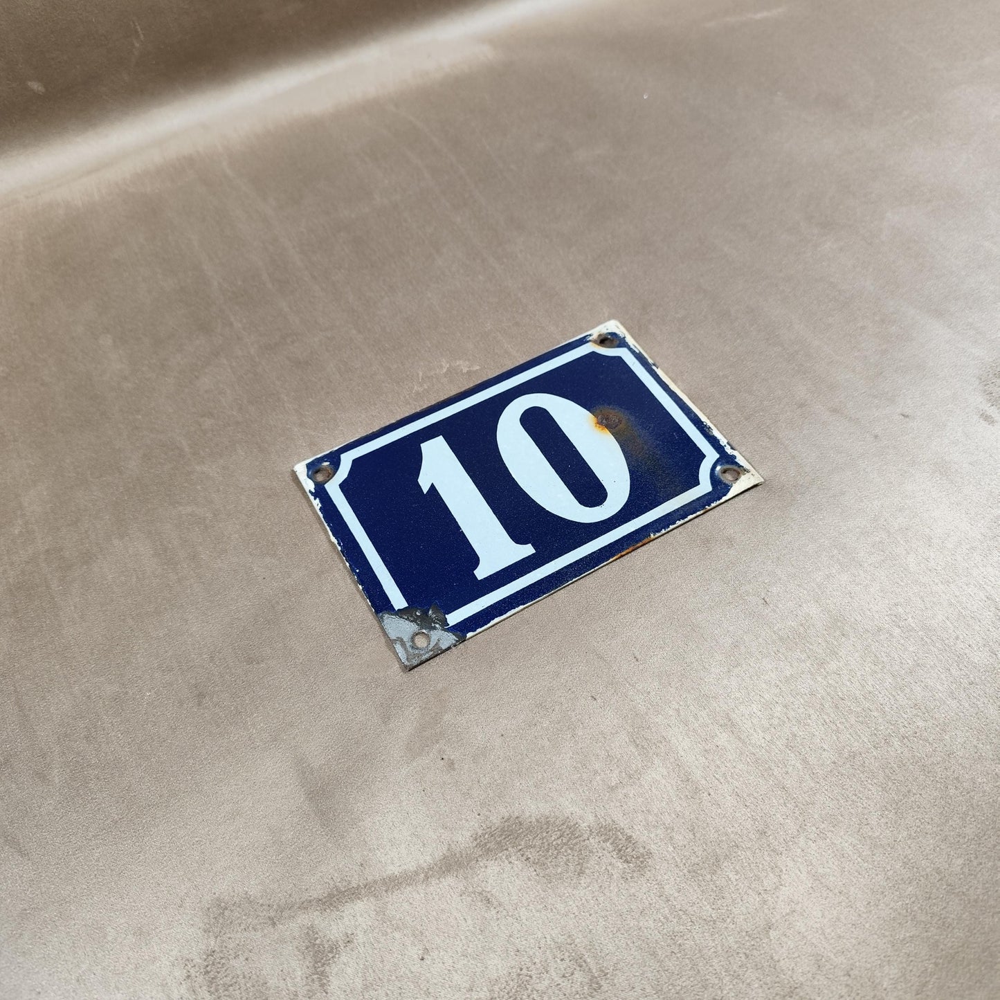 RARE Plaque de rue de ville Française Numéro 10 en tôle émaillée bleue Made in France Vintage 1900