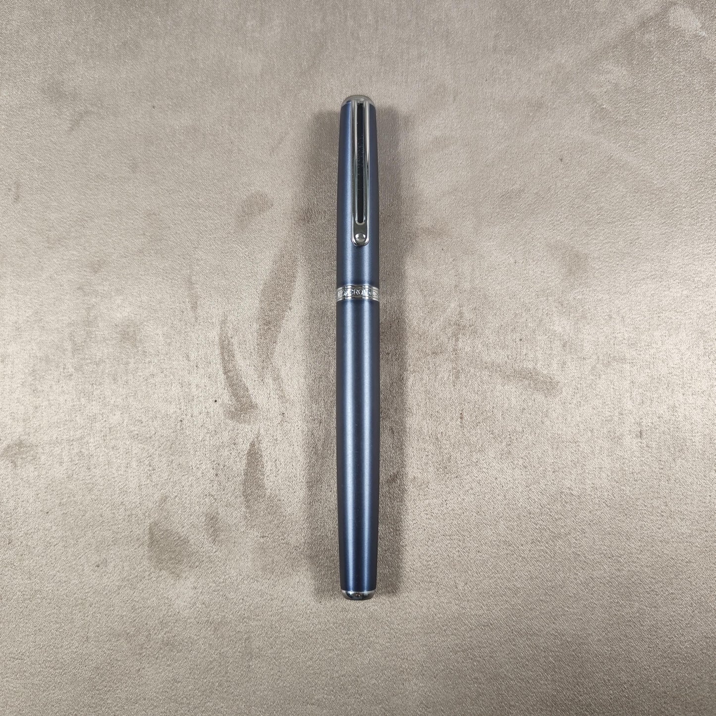 RARE Stylo roller Dom Ruinart gris métal Made in France Vintage 1980