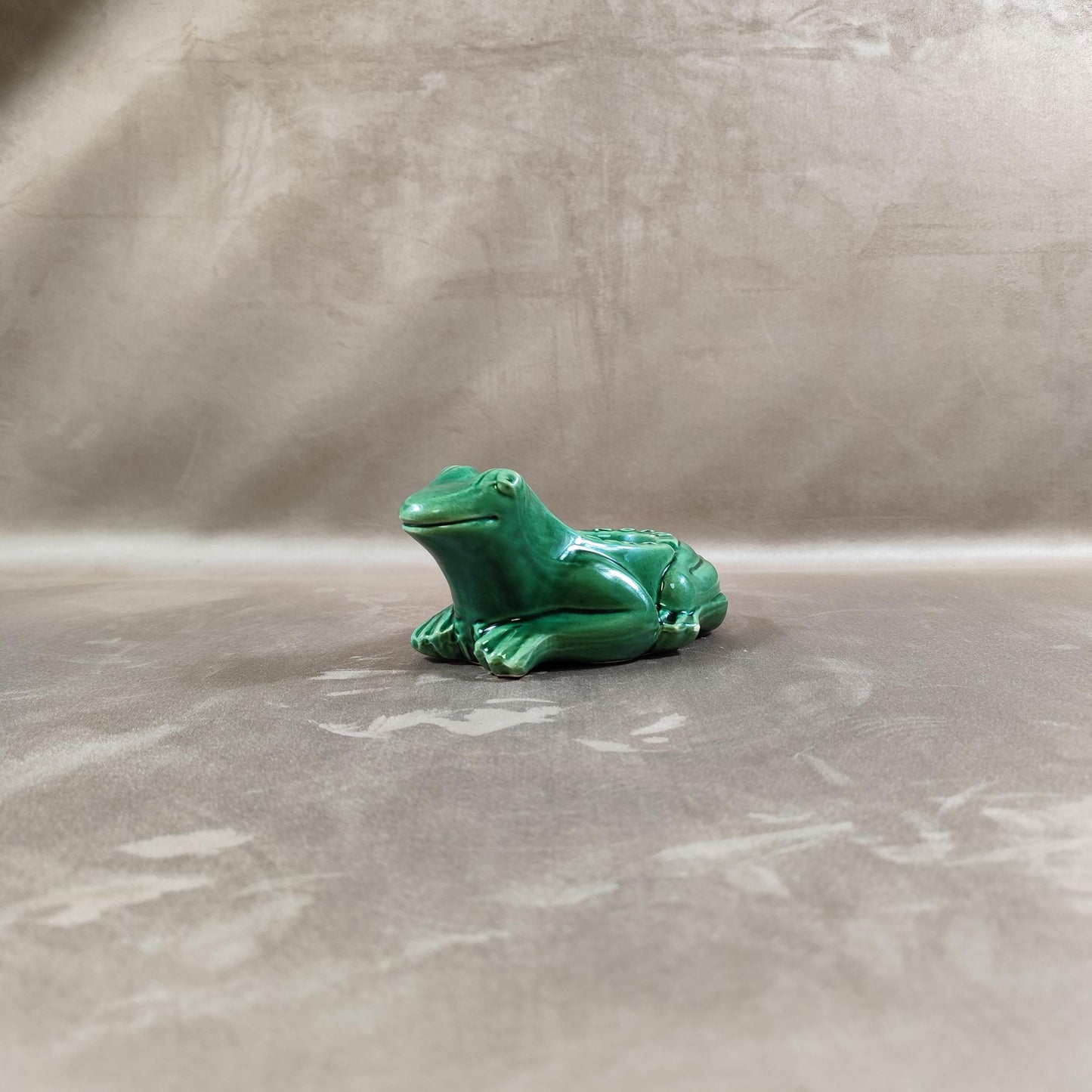 RARE Cendrier L'Heritier Guyot en forme de grenouille en céramique verte Made in France Vintage 1970