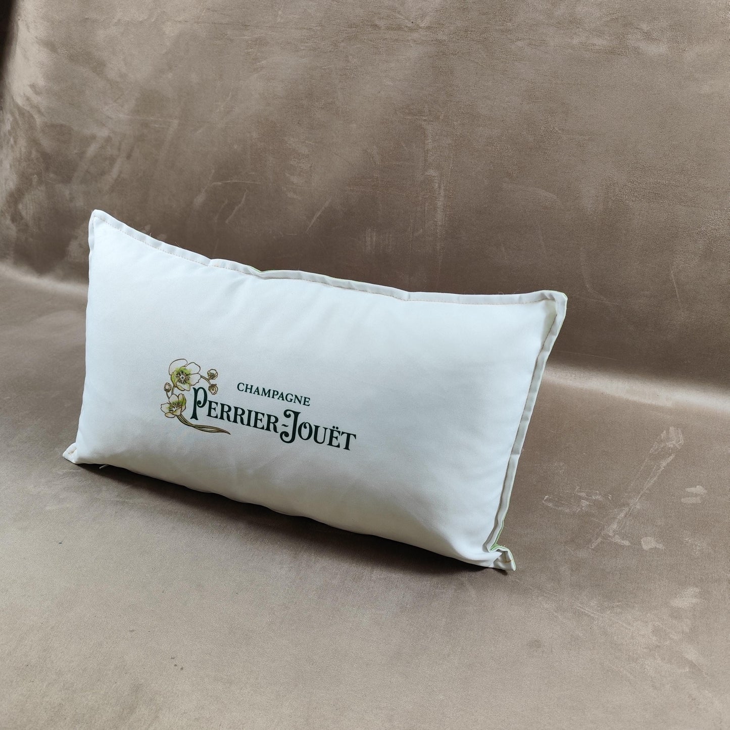 Coussin Champagne Perrier-Jouet beige et vert en coton Made in France Vintage 1990