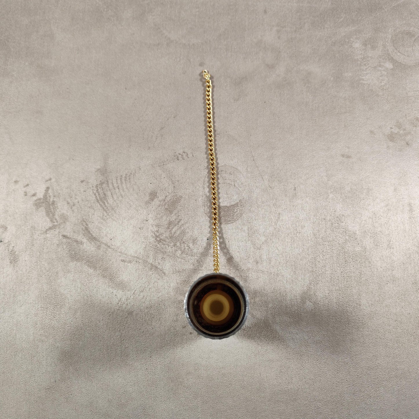 Bouchon stoppeur pour bouteille de Champagne Laurent-Perrier en métal argenté Made in France Vintage 1970