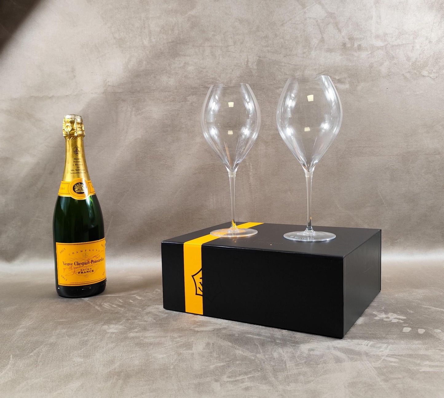 Coffret de 2 Flûtes Veuve Clicquot Ponsardin en cristal Made in France Vintage 1990