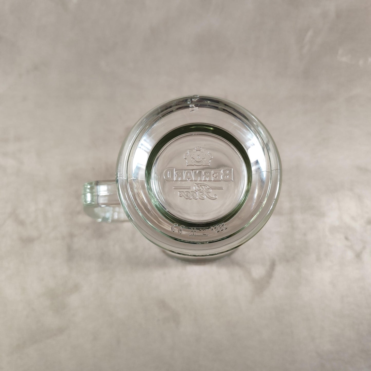 Chope à bière Bernard Pivo République Tchèque en Verre Made in France Vintage 1980