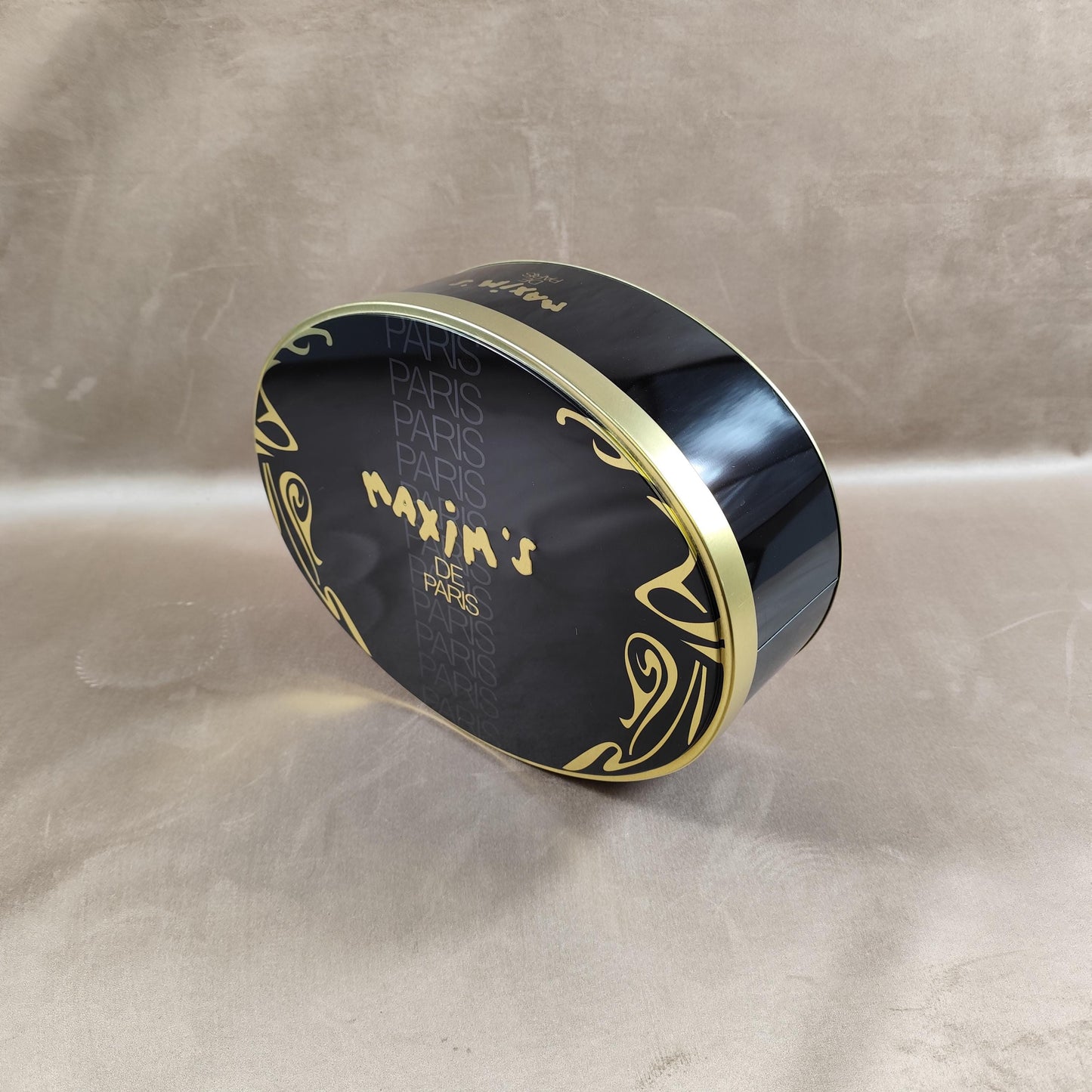 Boite Maxim's de Paris en aluminium Made in France Vintage 1970