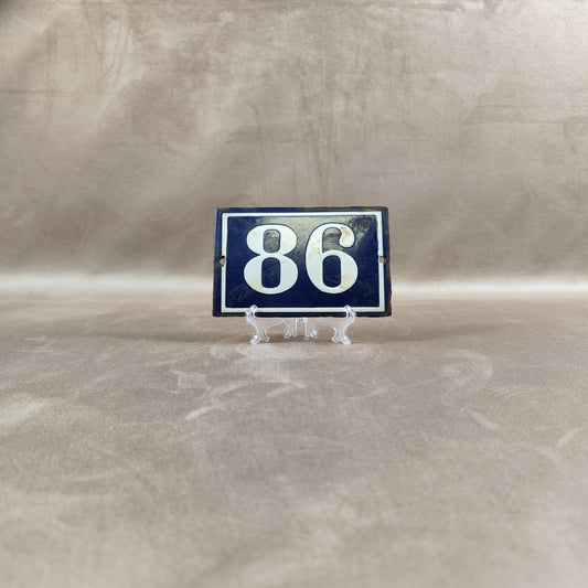 RARE Plaque de rue de ville Française Numéro 86 en tôle émaillée bleue Made in France Vintage 1900